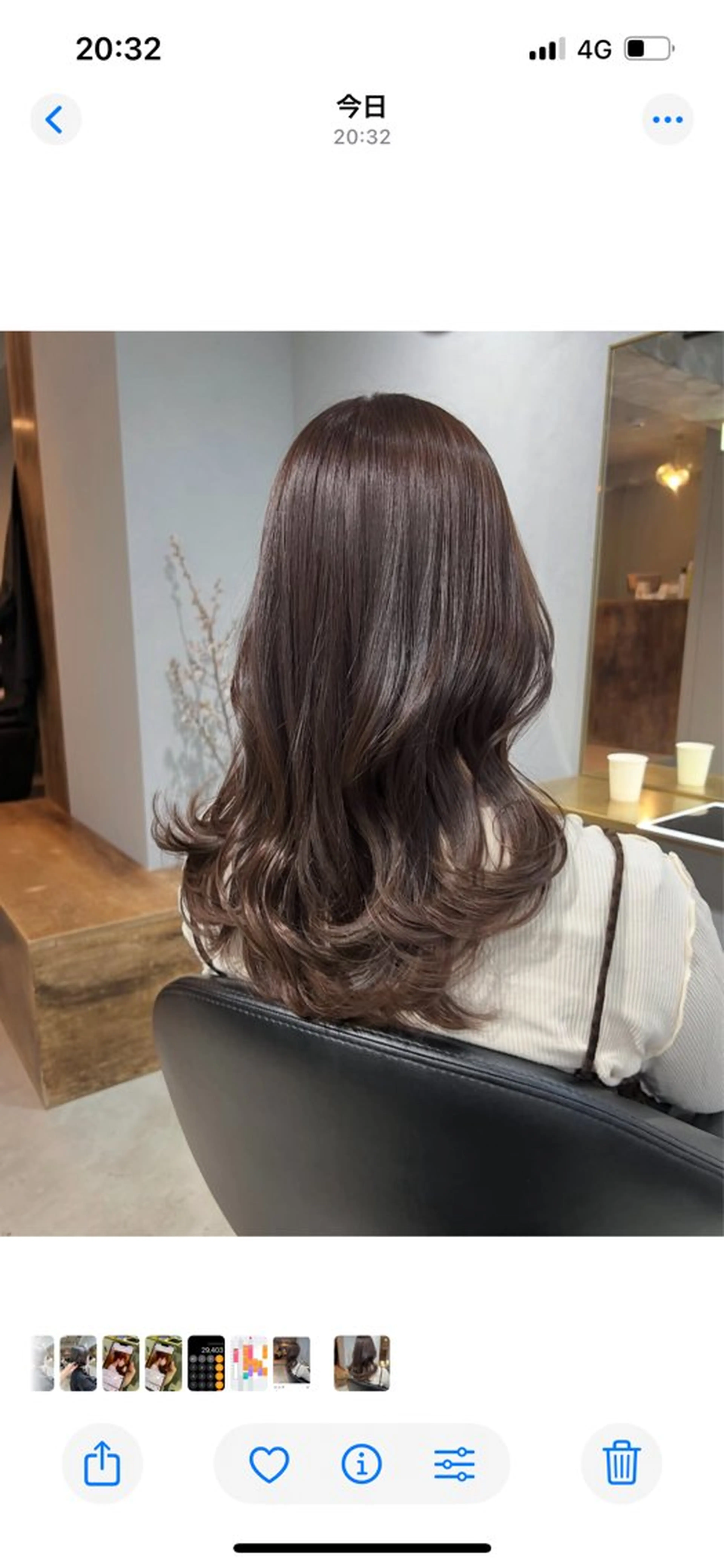 ロング カラー akane/ベージュ /オリーブ/ブラウンのヘアスタイル