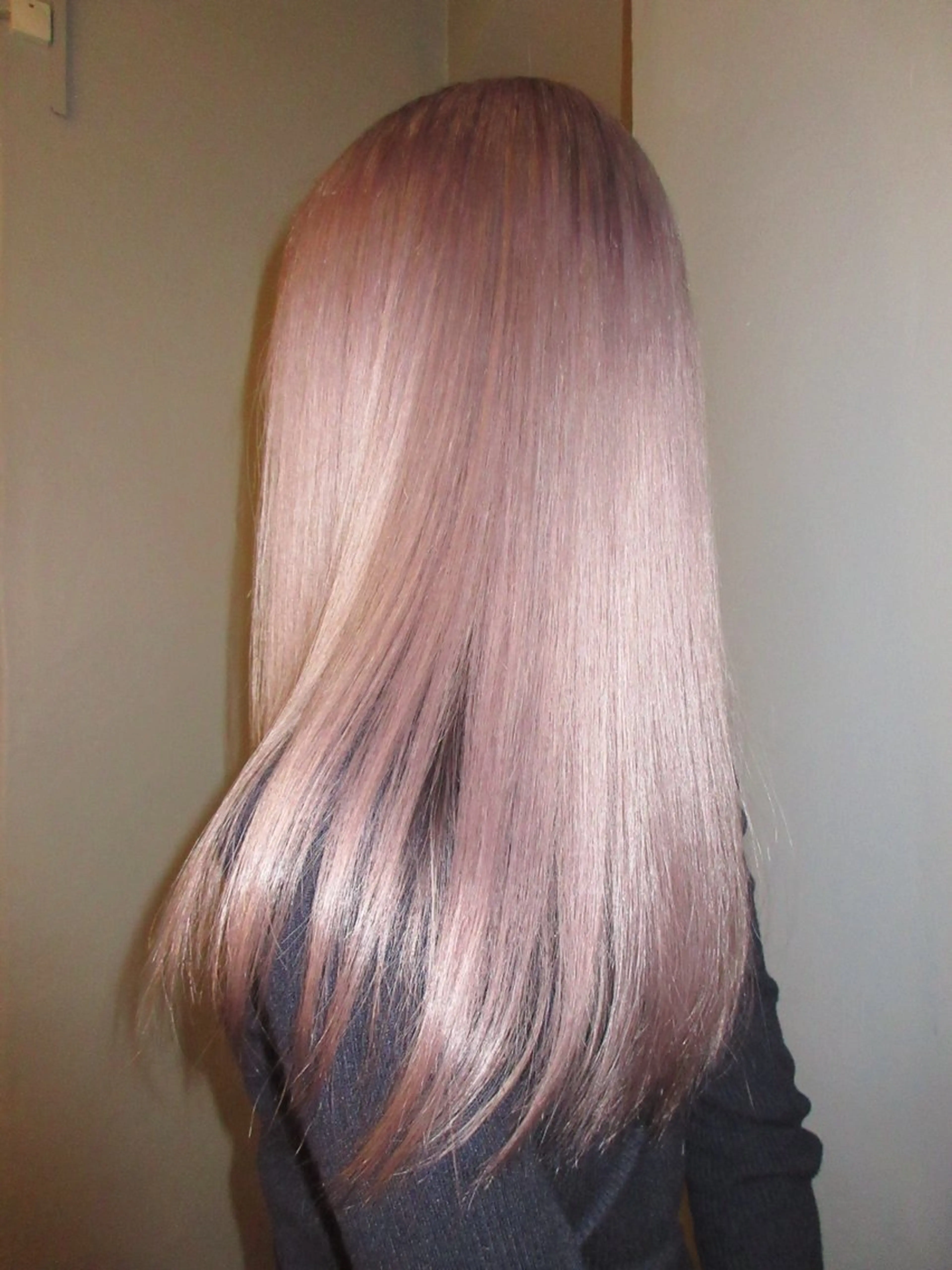 ロング カラー ヘアカラー Yaya ヤヤ / HACO+のヘアスタイル