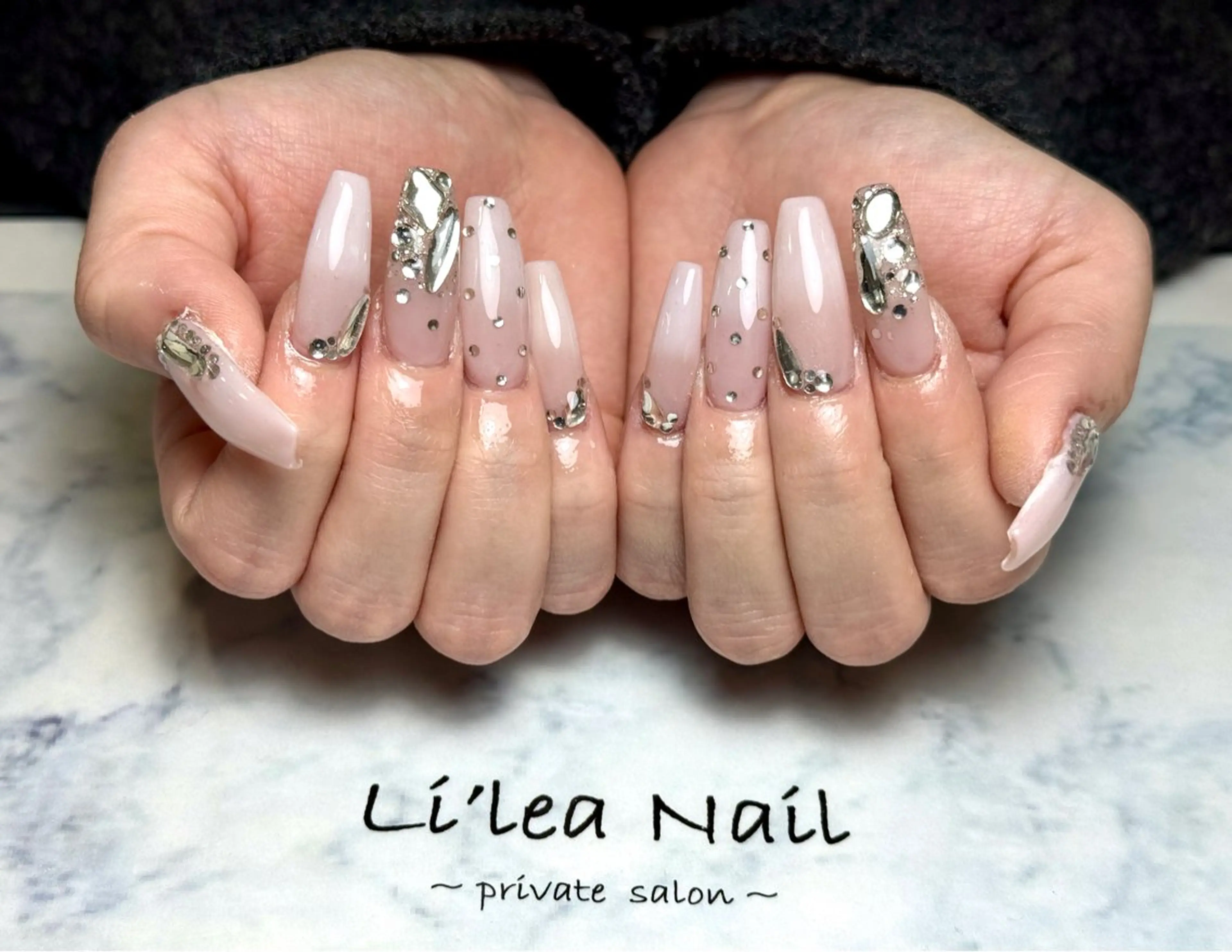 ネイル Li'leaNail RUIのネイルデザイン