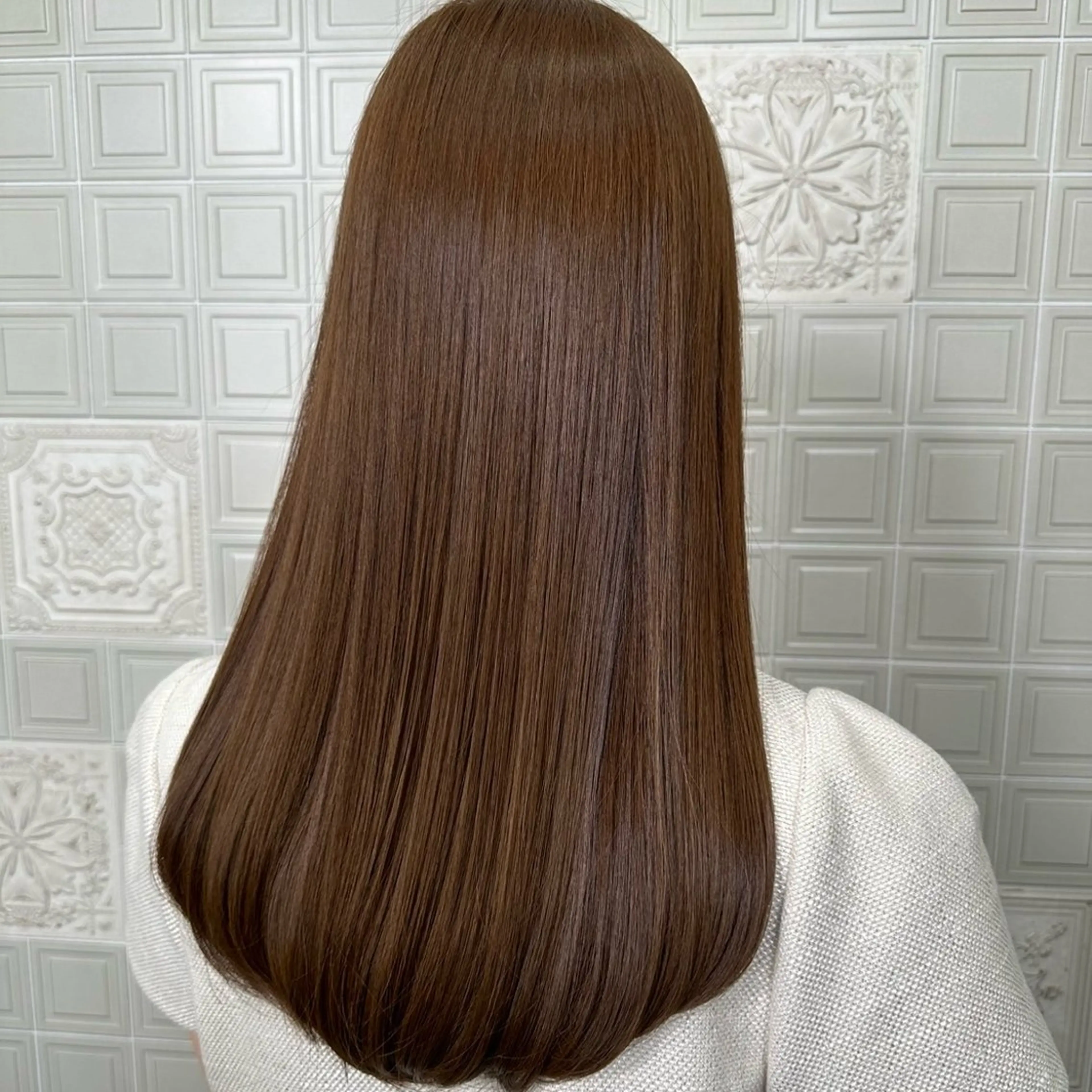 ロング カラー アオヌマ コハルのヘアスタイル