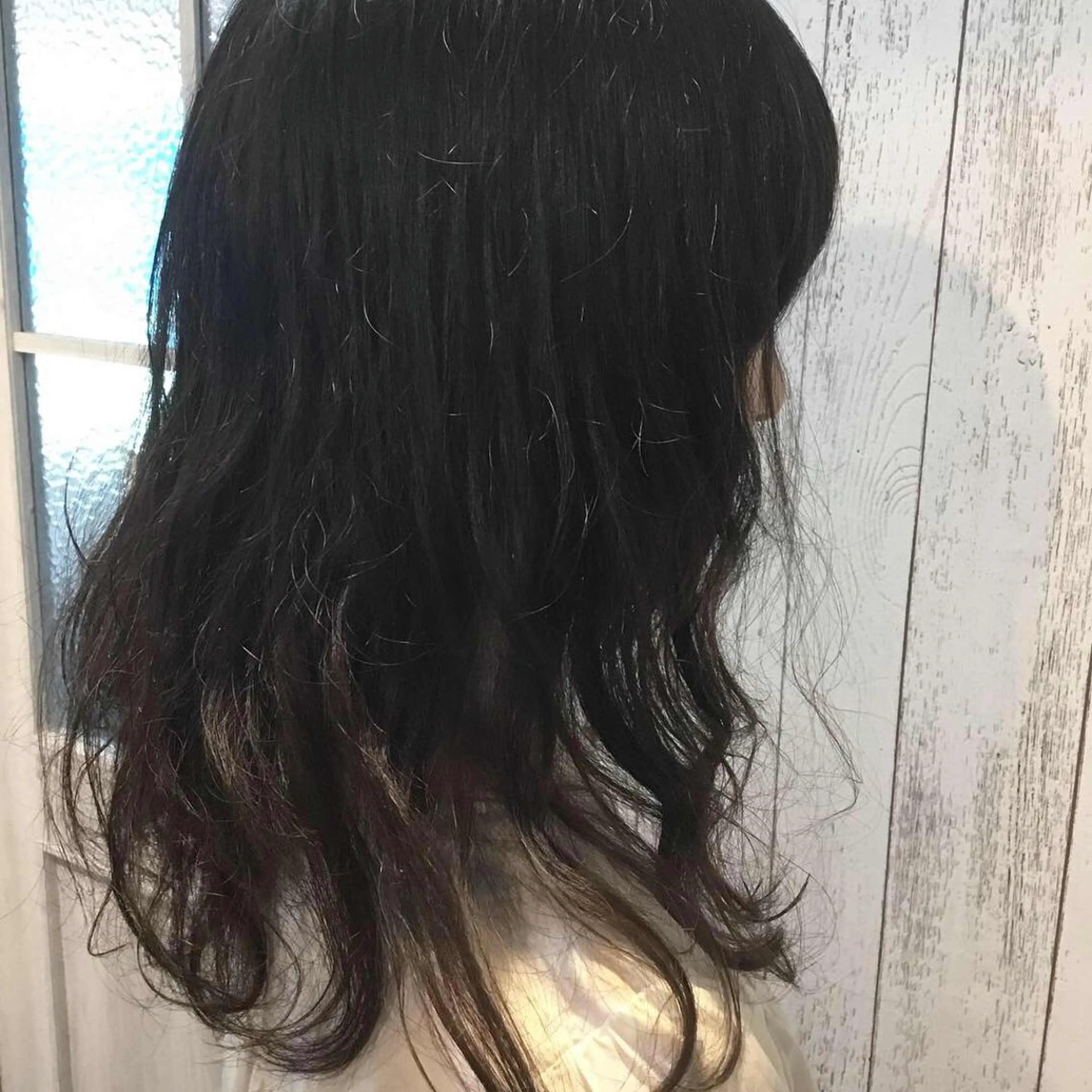 セミロング カラー パーマ embrace エンブレイスのヘアスタイル