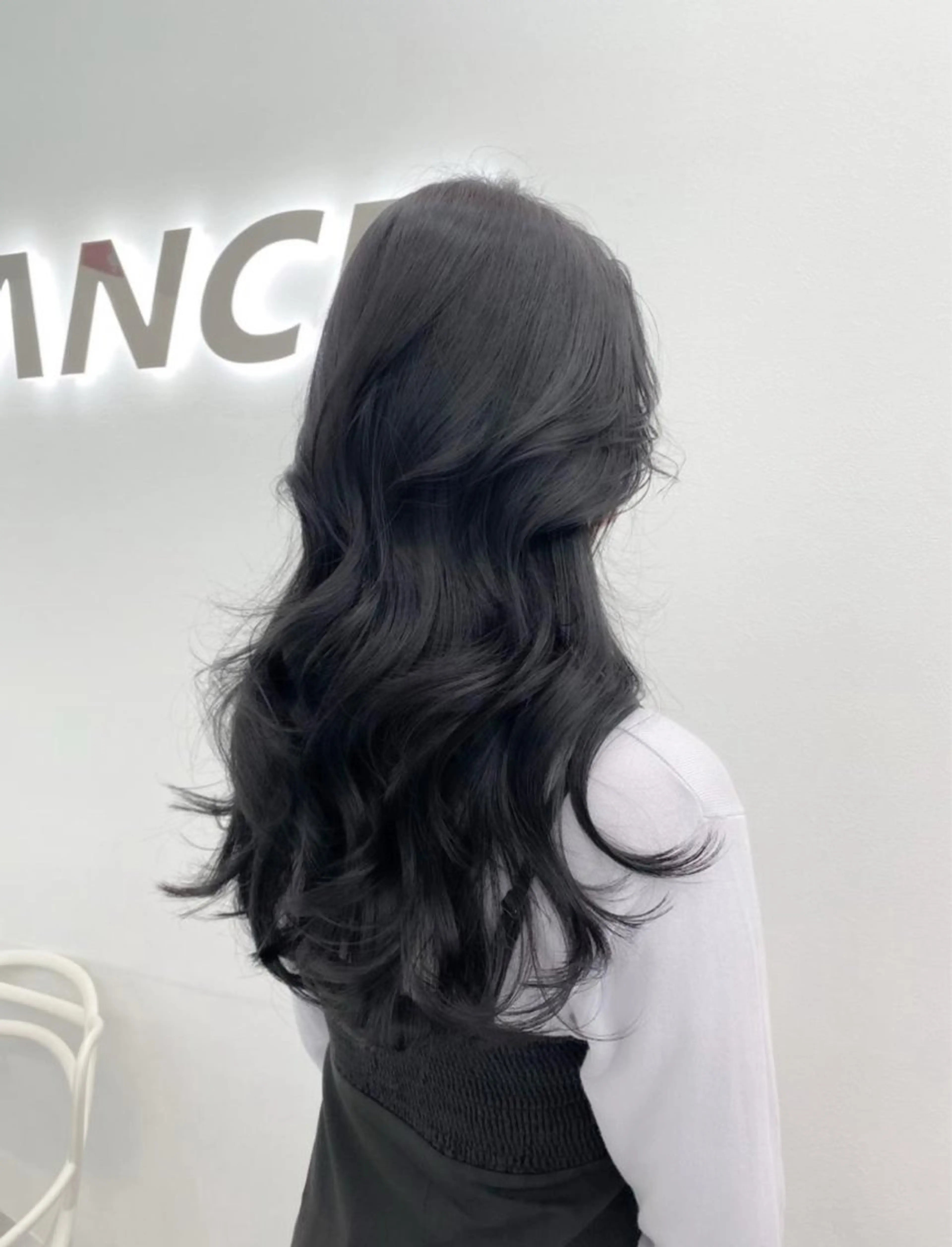 カラー カット ヘアカラー 韓国風暗髪ヘア🤍 🫧MIREIのヘアスタイル