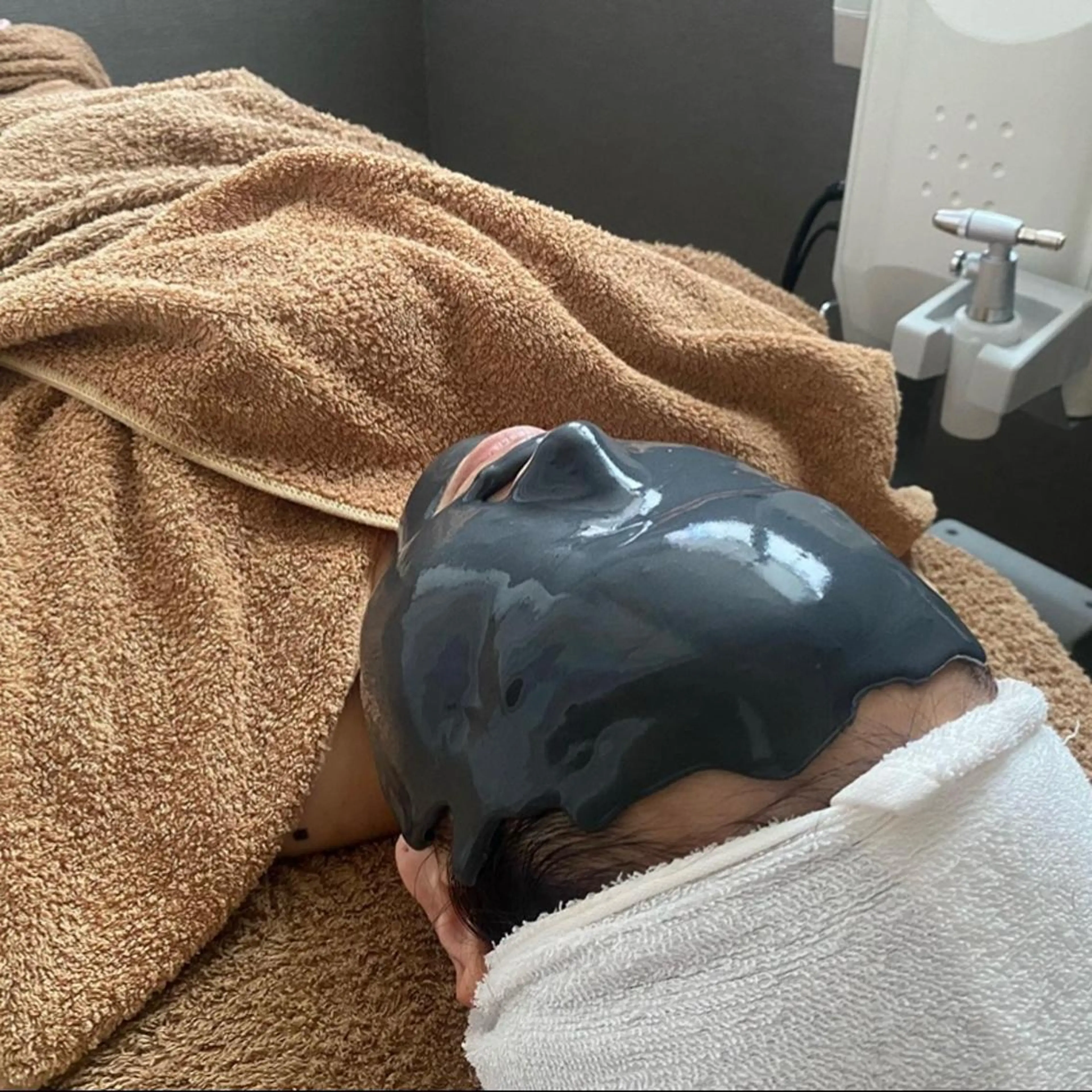 【毛穴の汚れが気になる方に】アドバンスコース ＋ クリーンパックの写真