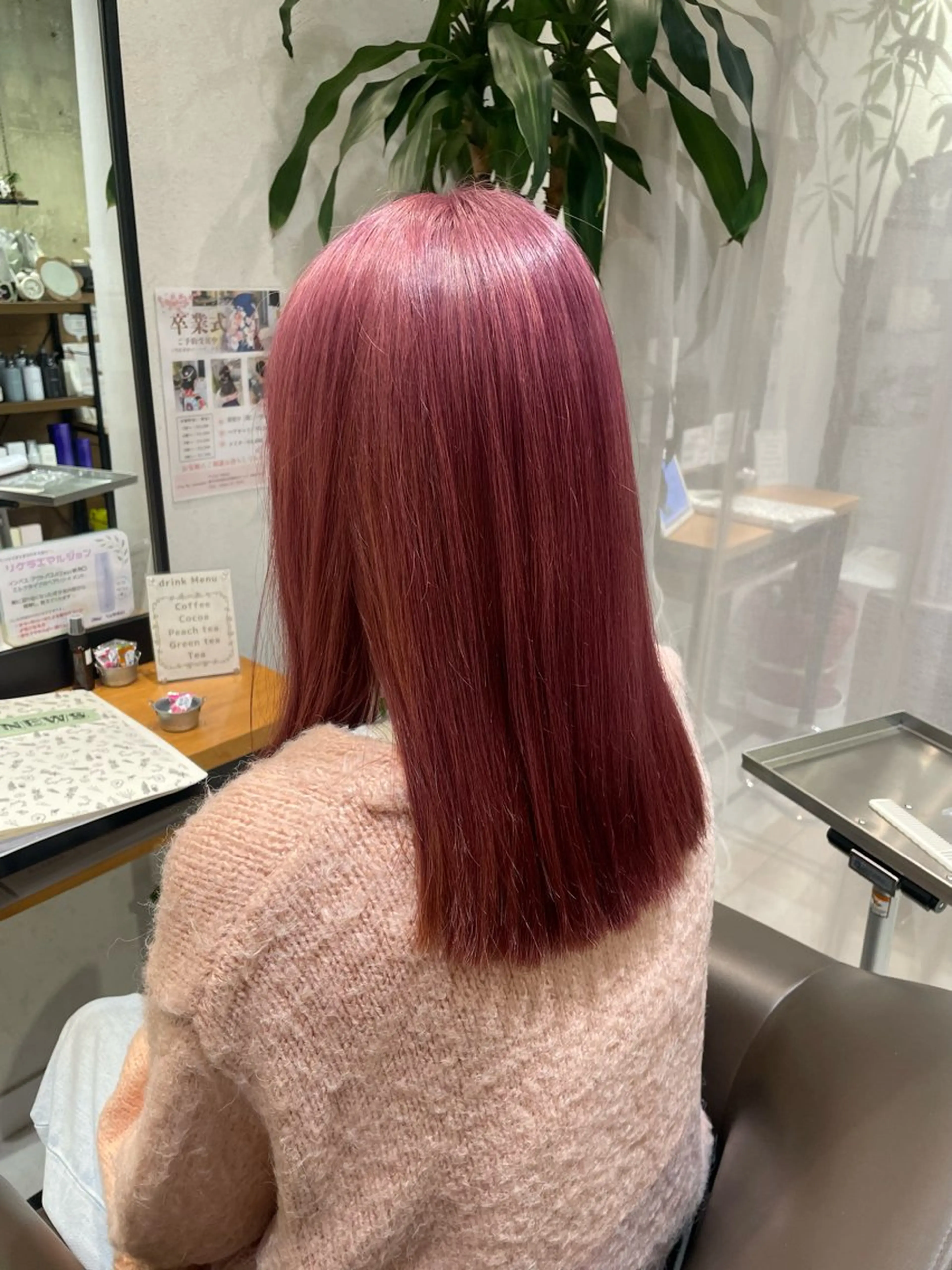 セミロング ヘアカラー トリートメント ハルカ/暖色カラー/ ブリーチカラーのヘアスタイル