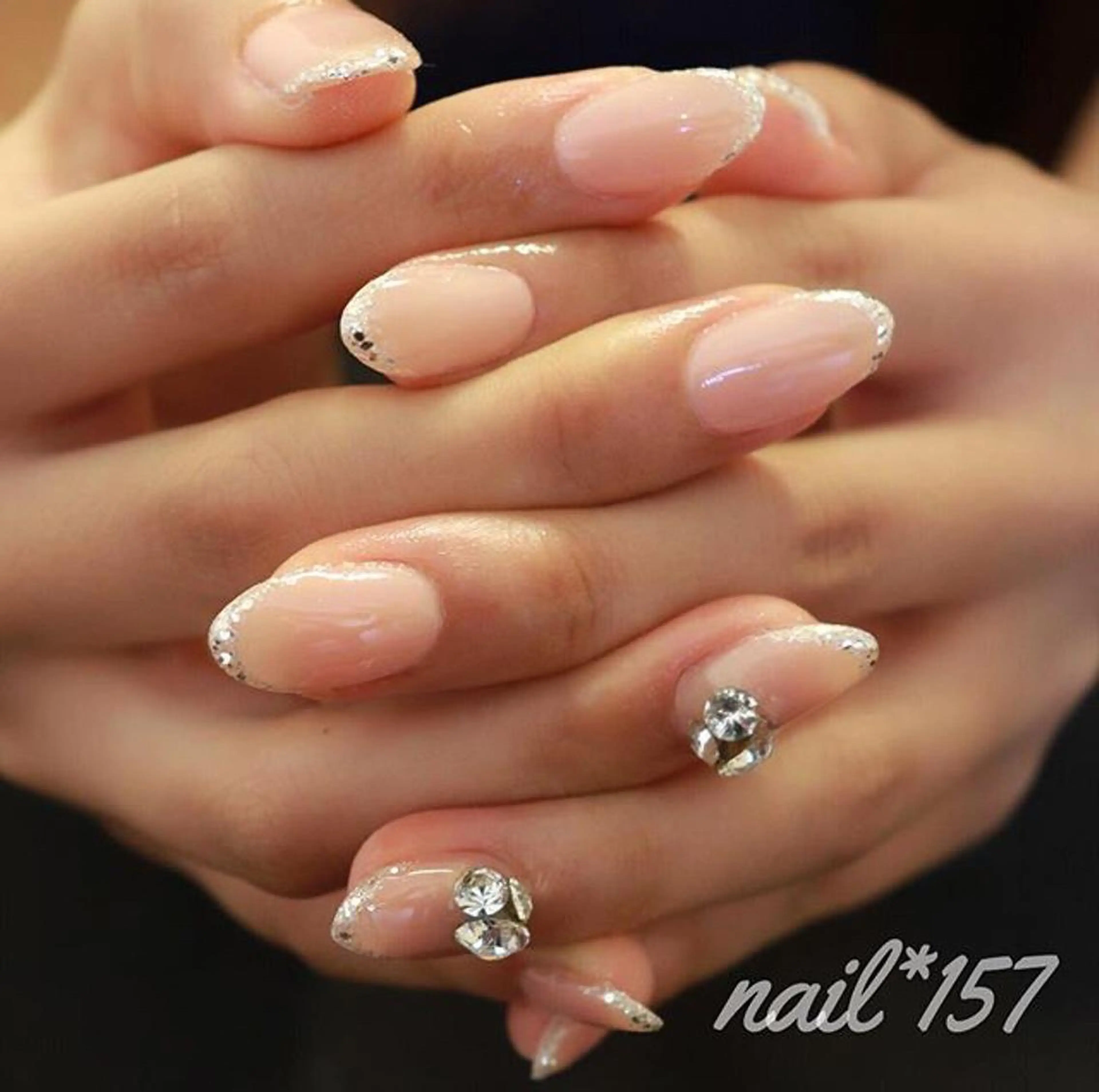 ネイル フレンチネイル シルバー nail*157 .のネイルデザイン