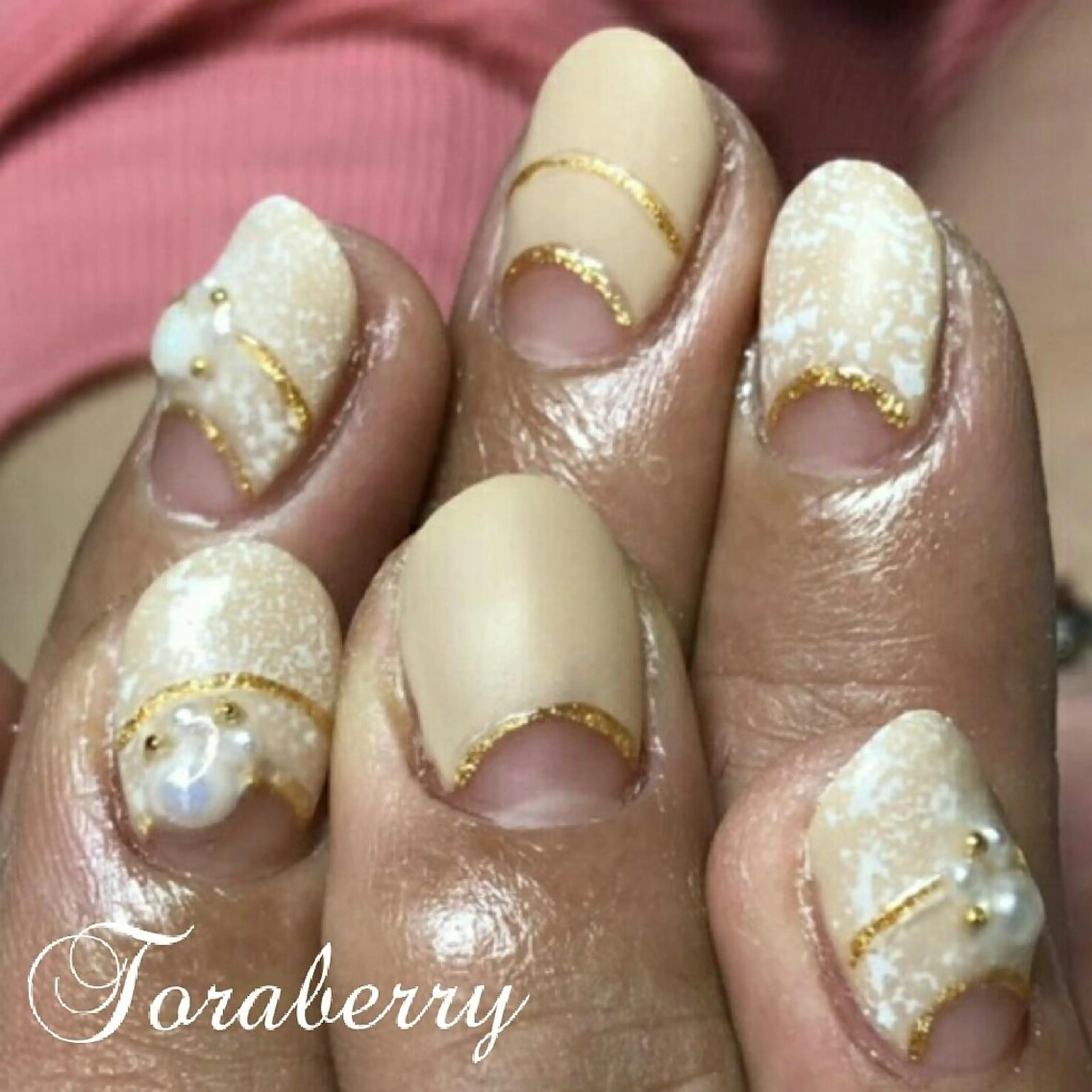 ネイル フレンチネイル 逆フレンチ ハンドネイル ネイリスト なつみのネイルデザイン