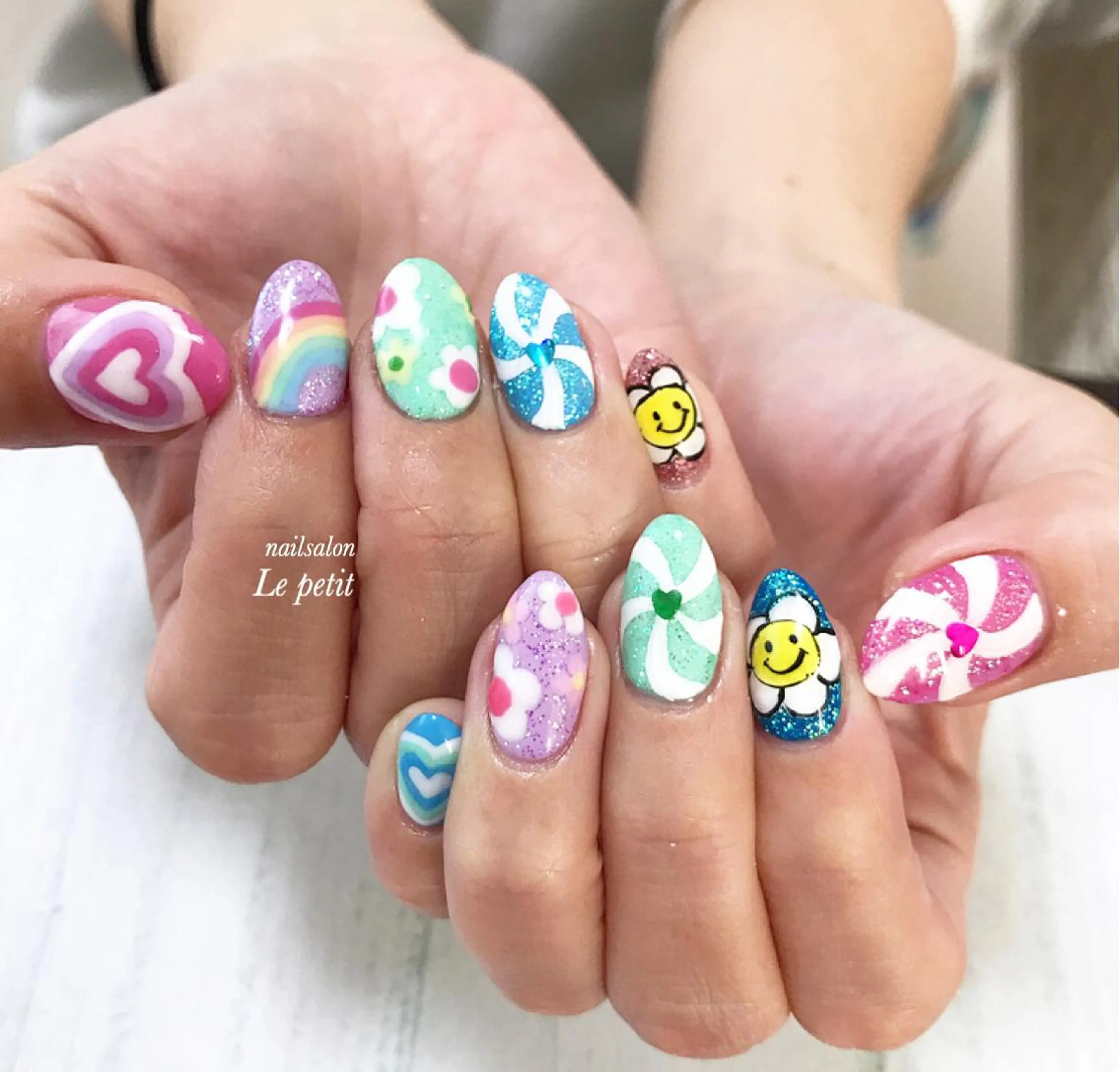 ネイル 石野 広佳のネイルデザイン