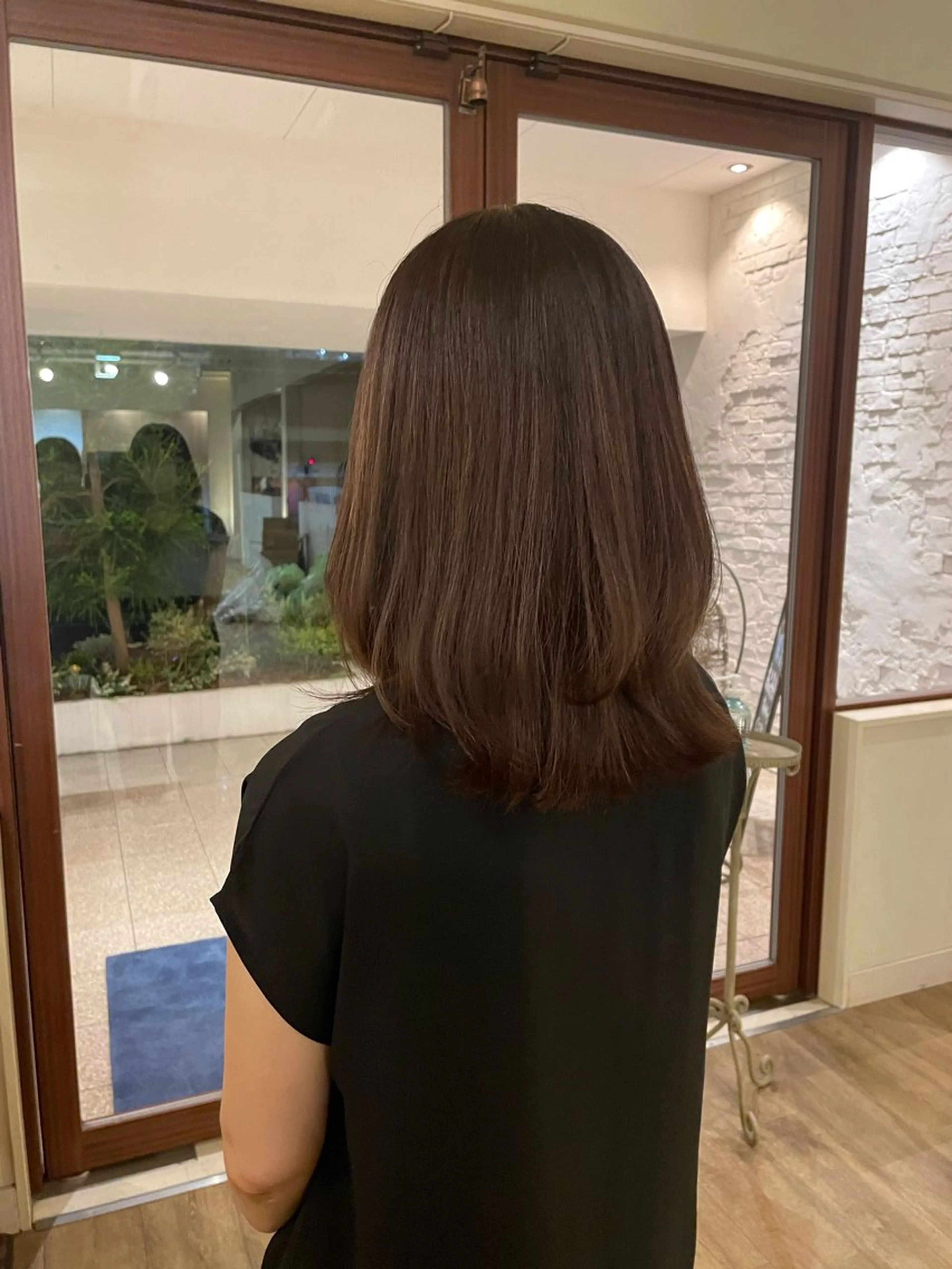 ミディアム mahae 林のヘアスタイル