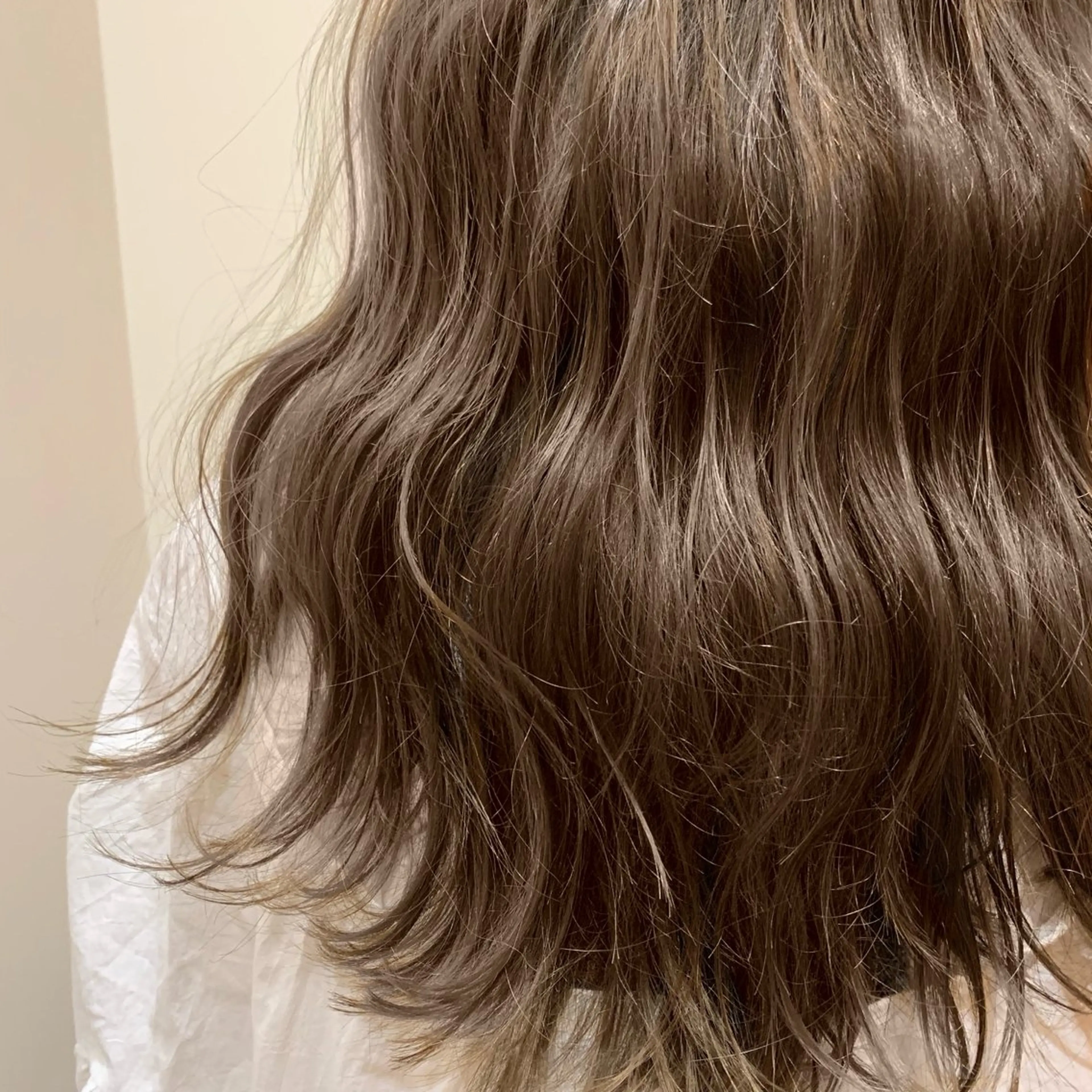 セミロング カラー 森脇 龍星のヘアスタイル