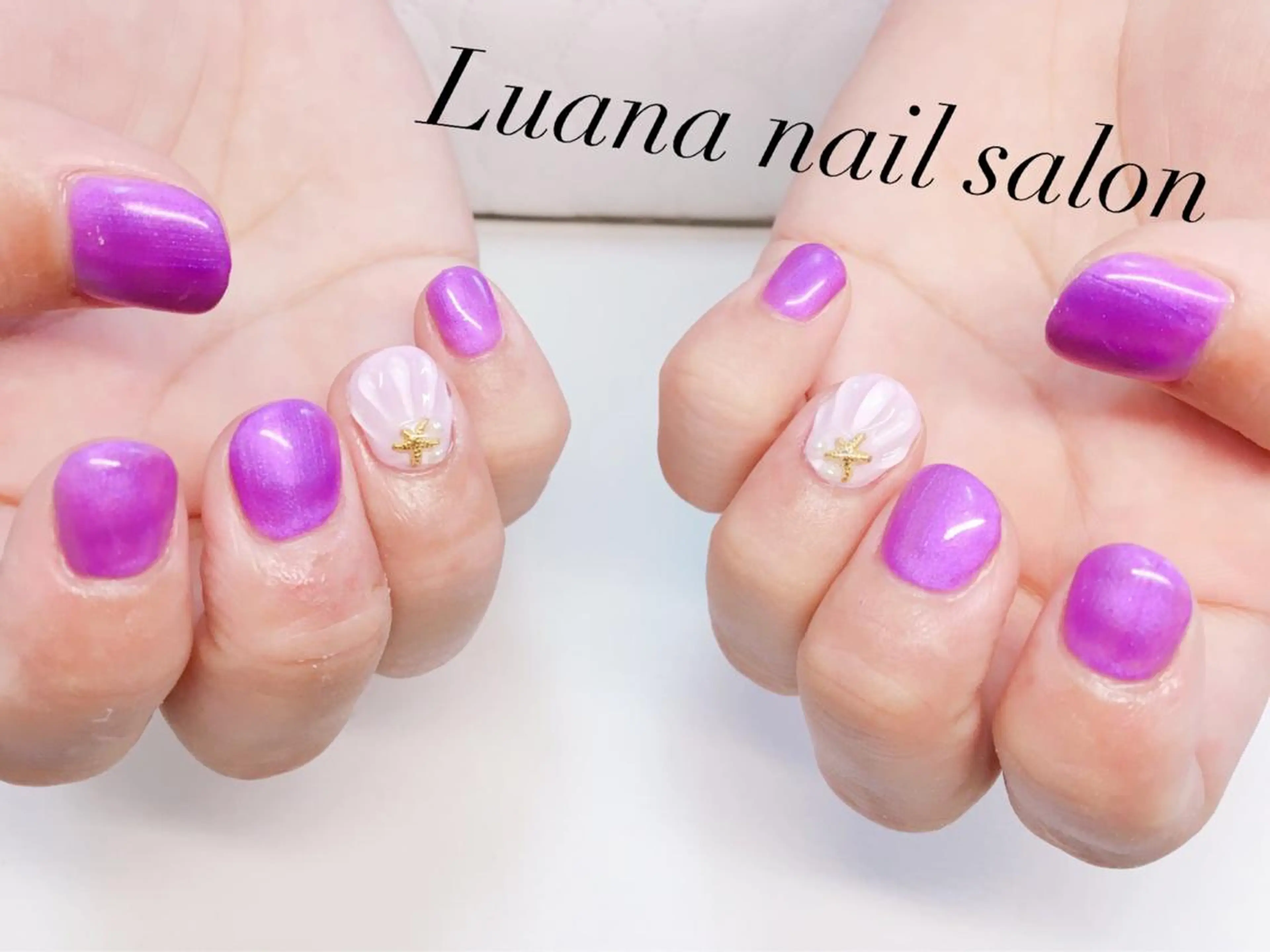 ネイル Loa　salon所属・小南 奈々美のネイルデザイン