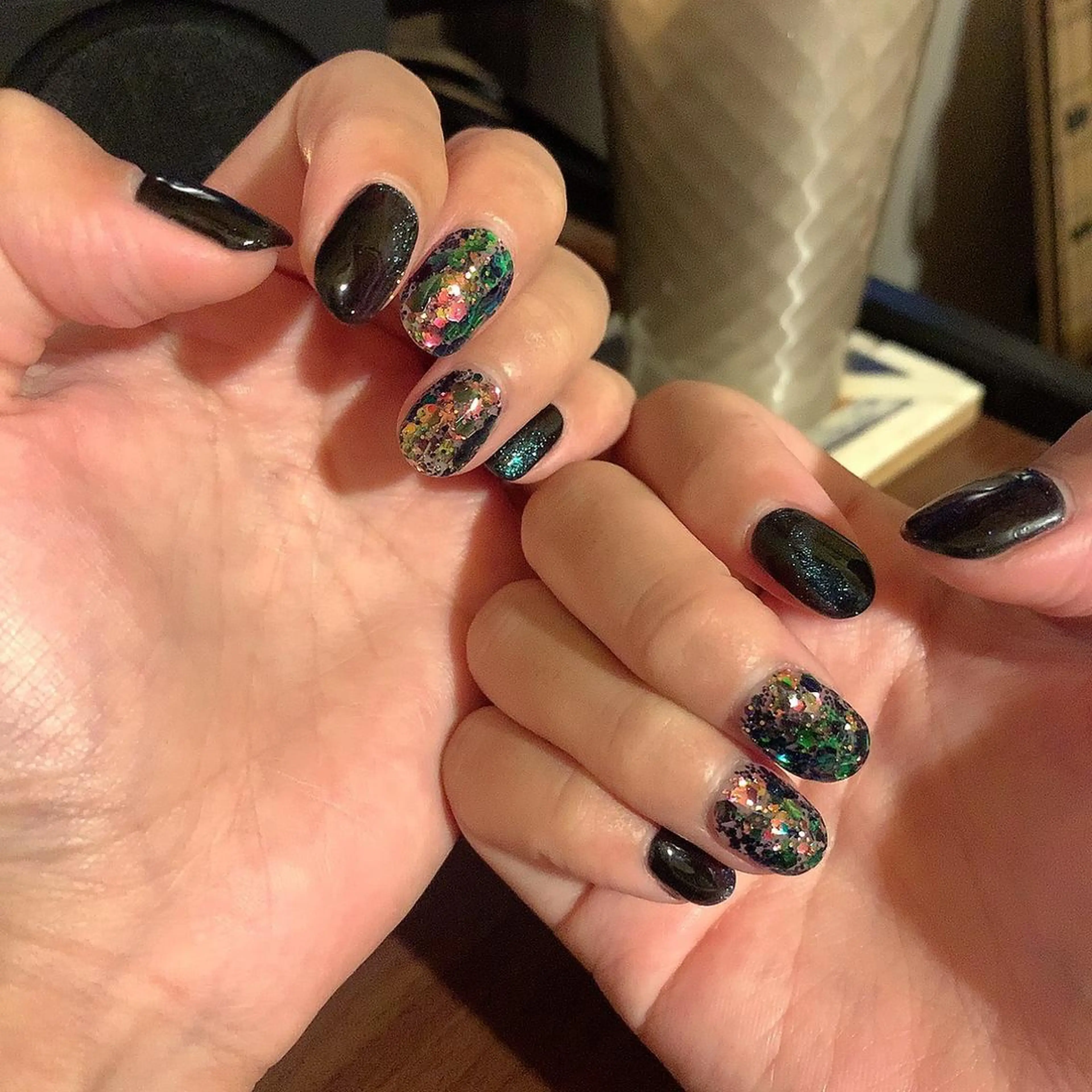 ネイル 韓国ネイル ラメ(グリッター) マグネットネイル 林 ✨syousyouのネイルデザイン