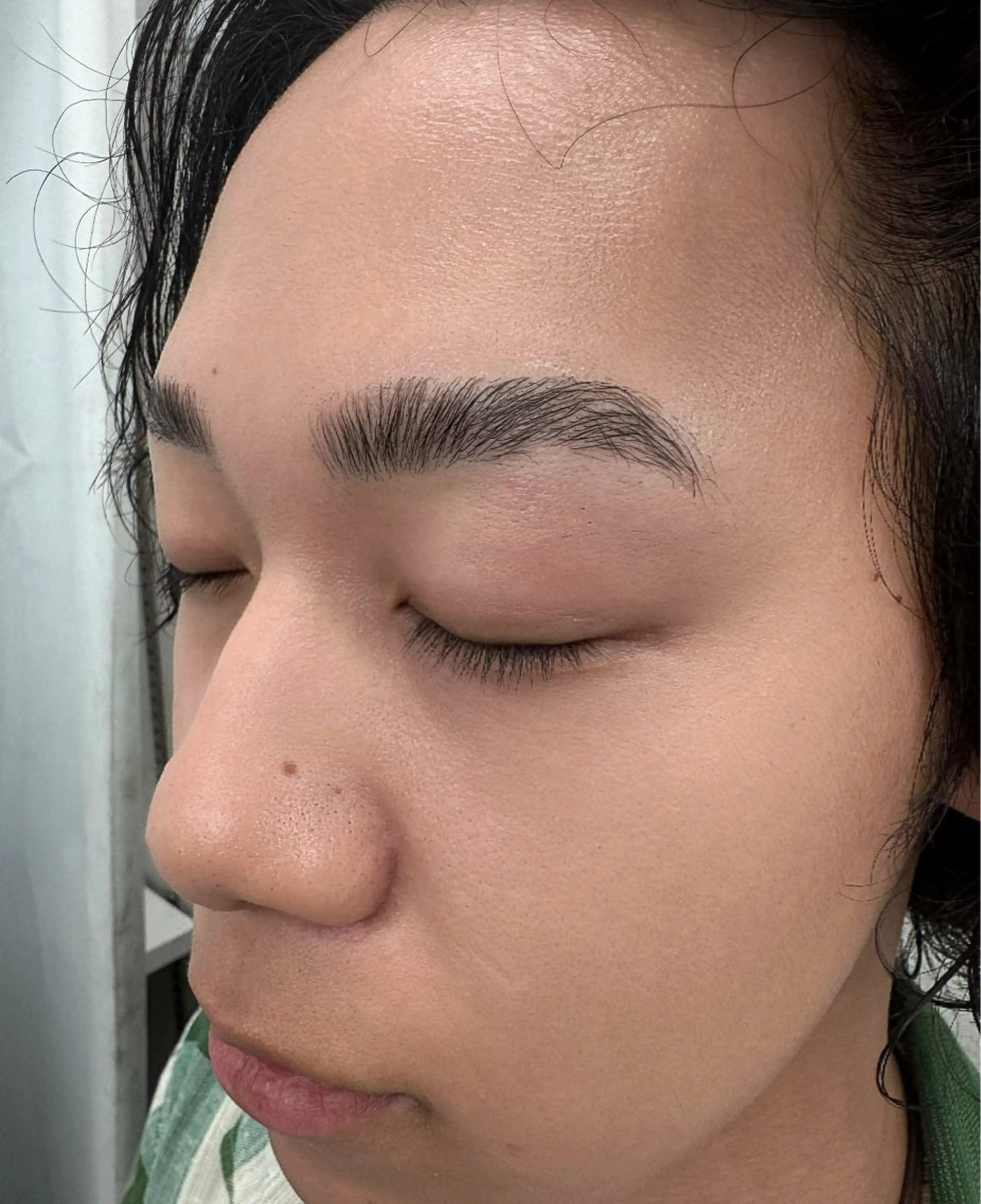 メンズ アイブロウ メンズパーマ 学生(メンズ向け) メンズアイブロウ 眉毛ワックス脱毛 林 彩睦の眉毛・アイブロウイメージ