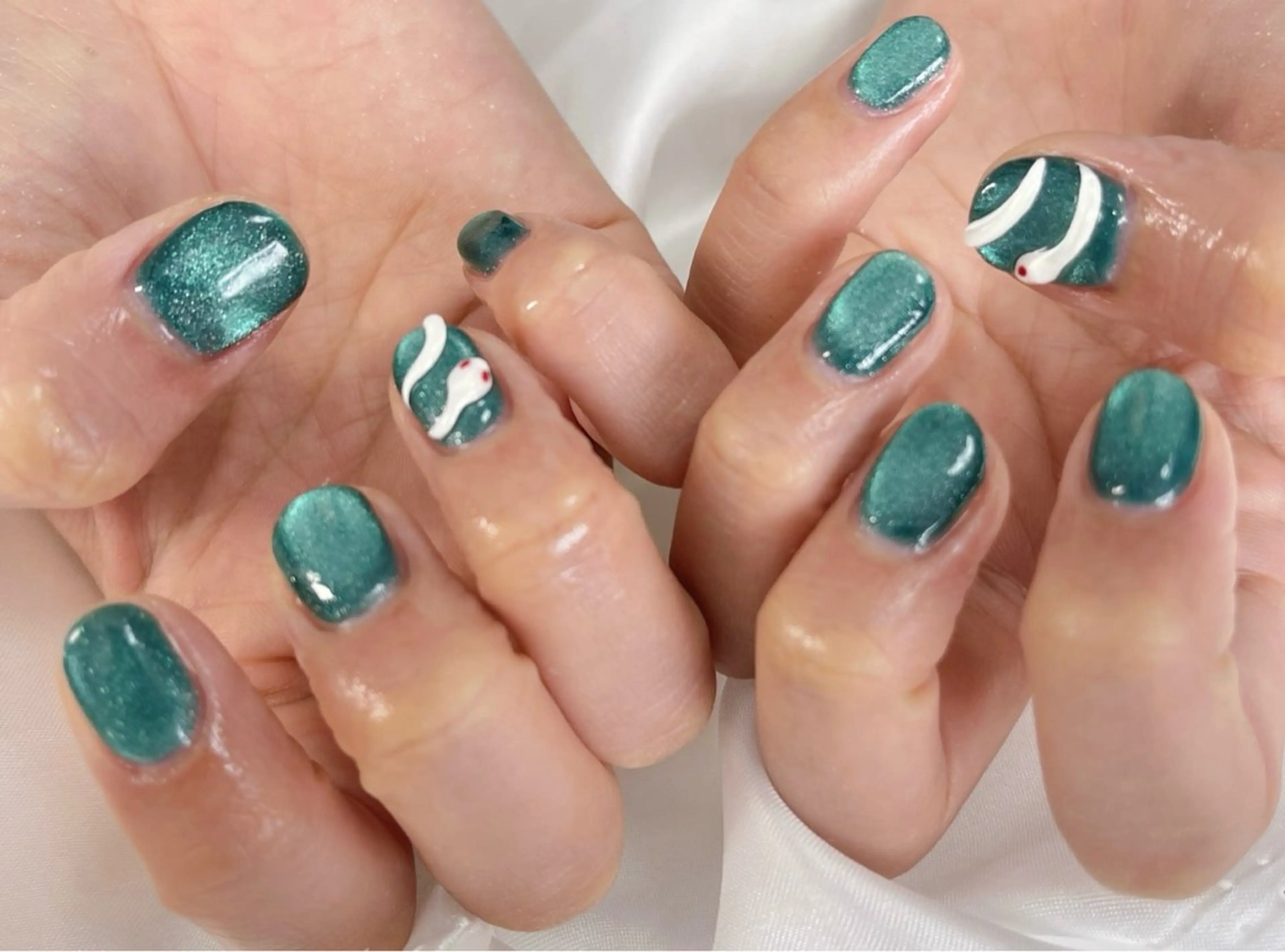 ネイル マグネットネイル ハンドネイル celica所属・松田 由真のネイルデザイン