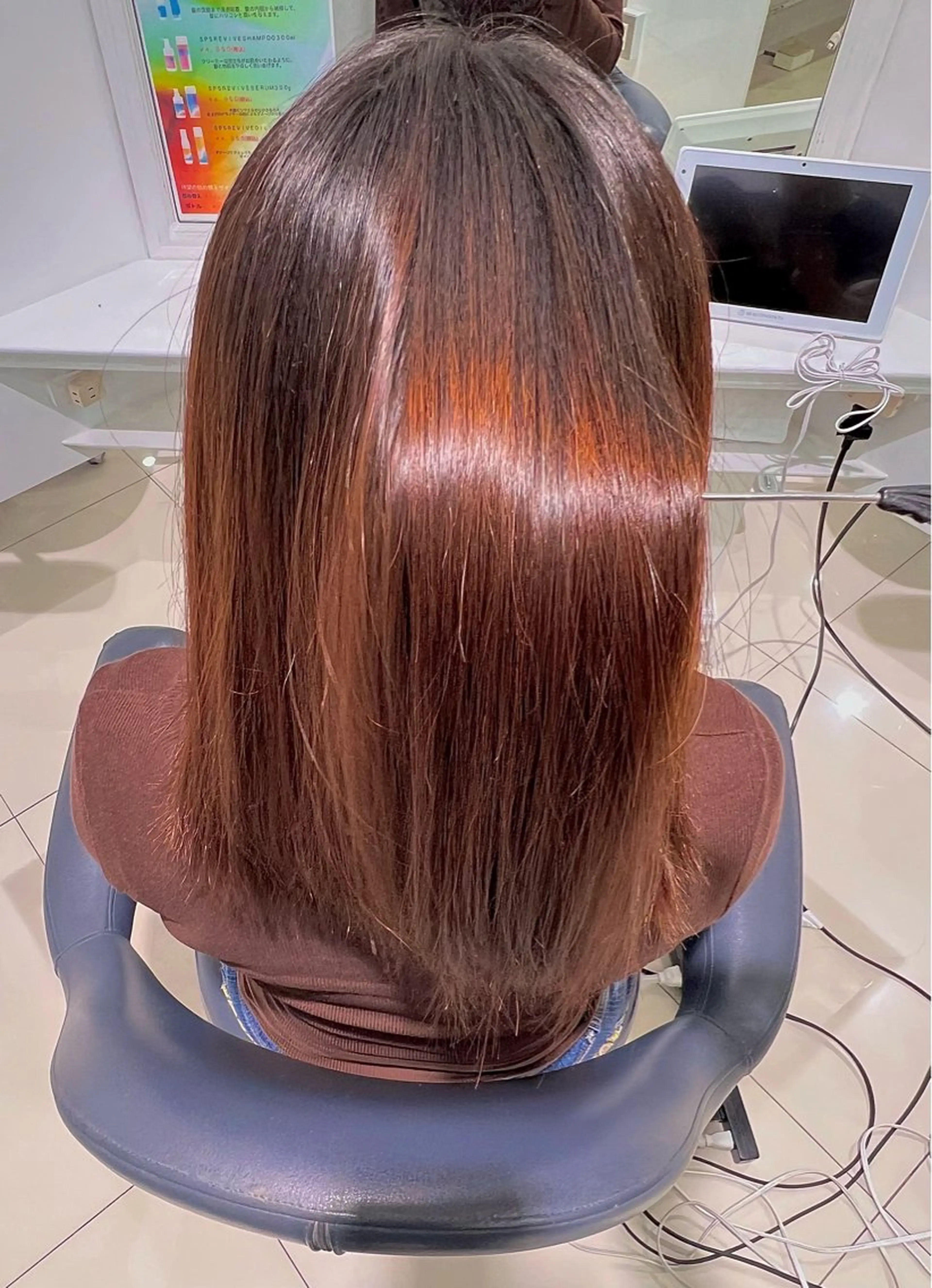 ミディアム 縮毛矯正 AIR-Ginza tower所属・江村 璃久のヘアスタイル