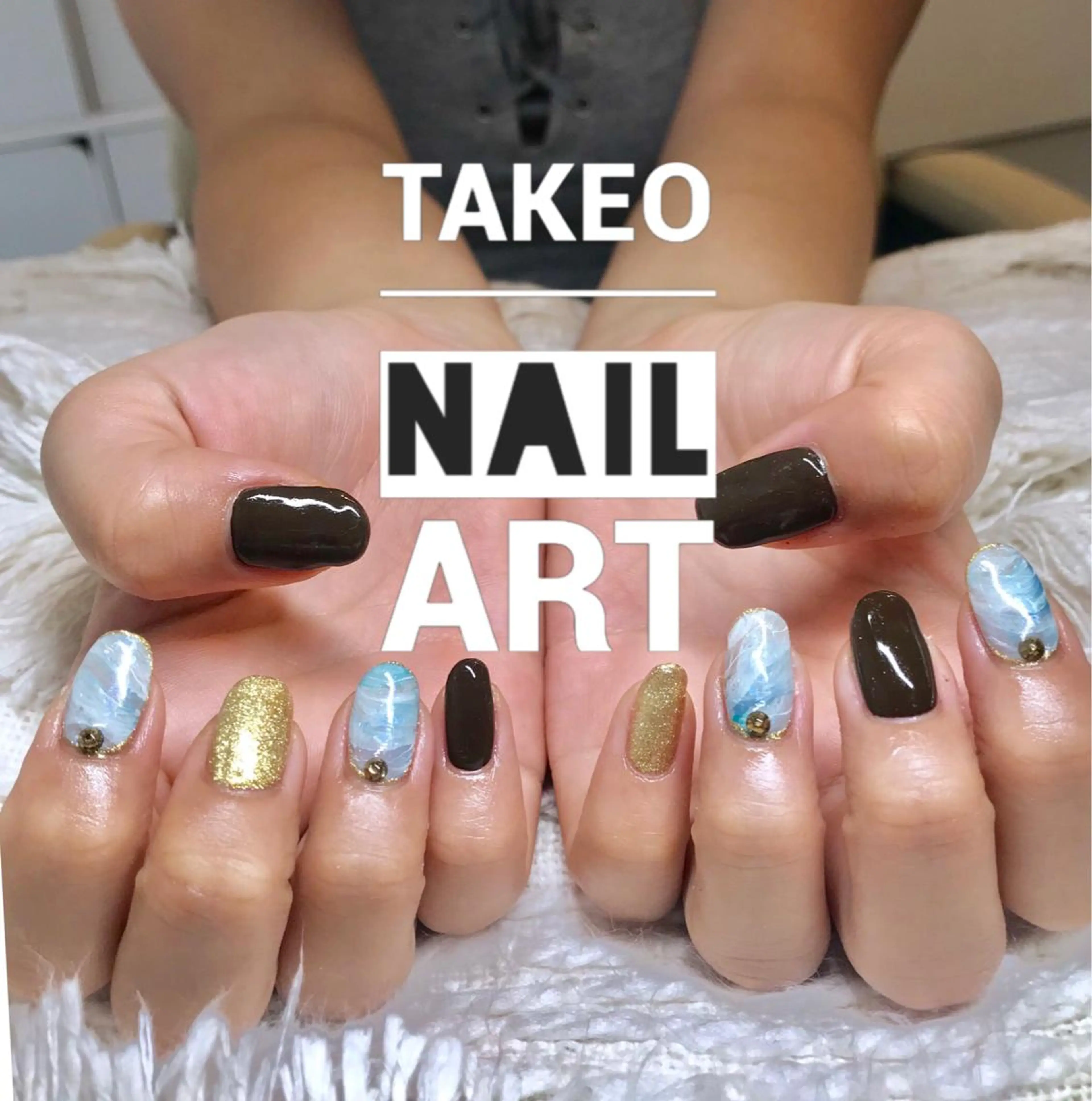 ミディアム ネイル ブルー ブラウン ハンドネイル ハンドケア nail&eye Aoのマツエク・マツパデザイン