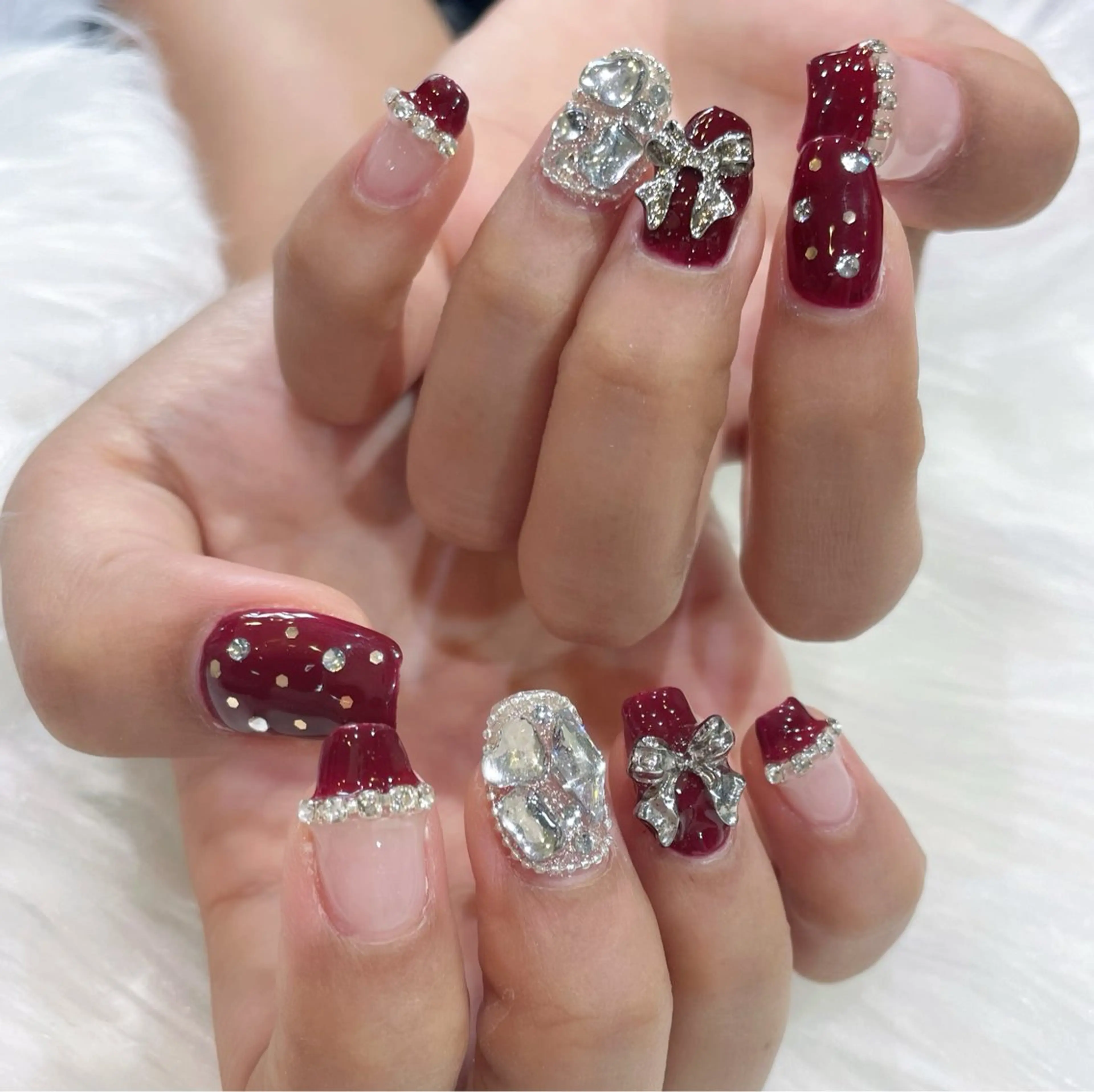 ネイル ボルドー シルバー ハンドネイル jujur HARUKA🌸のネイルデザイン