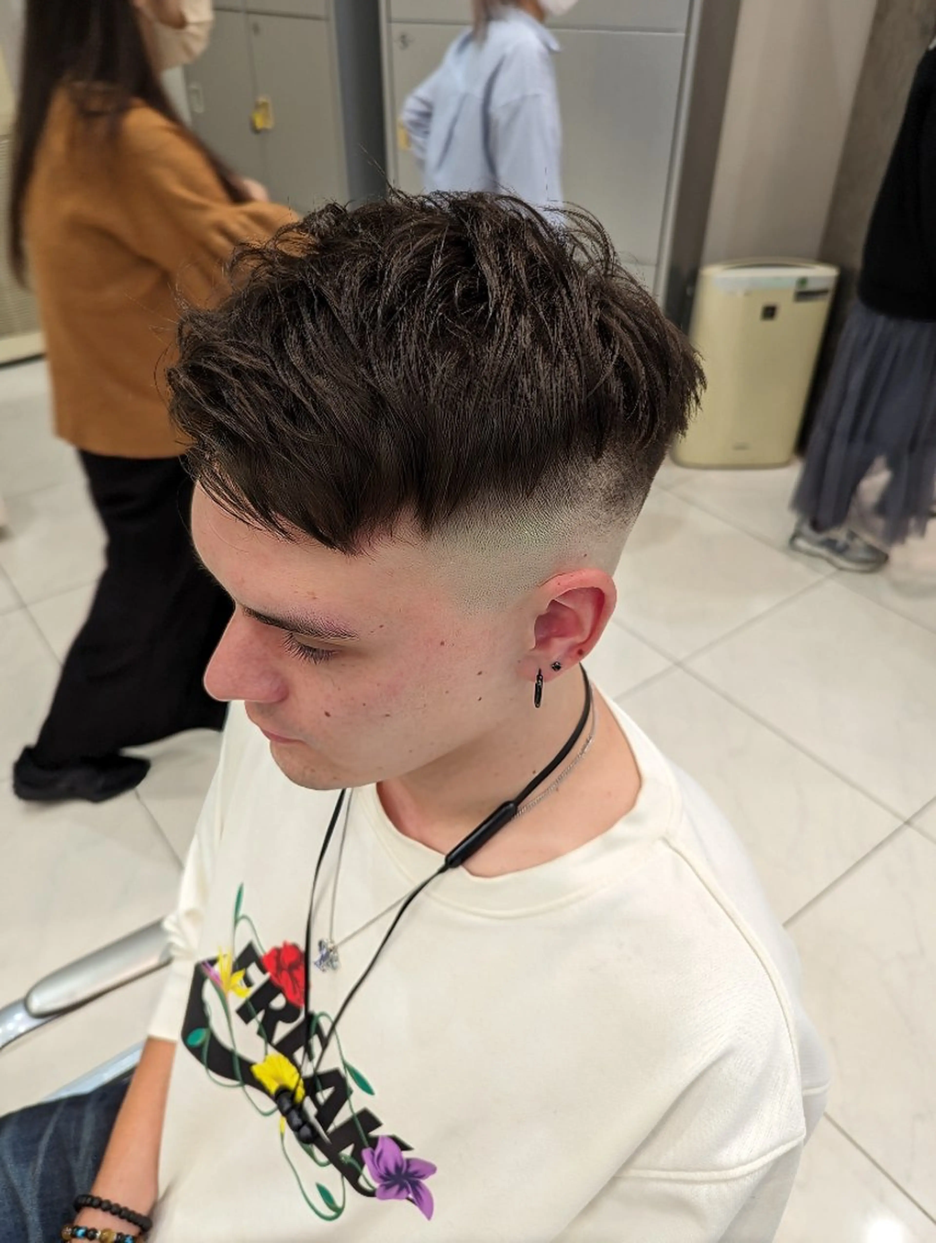 ショート メンズ フェードカット 髪質改善 カミムラのヘアスタイル