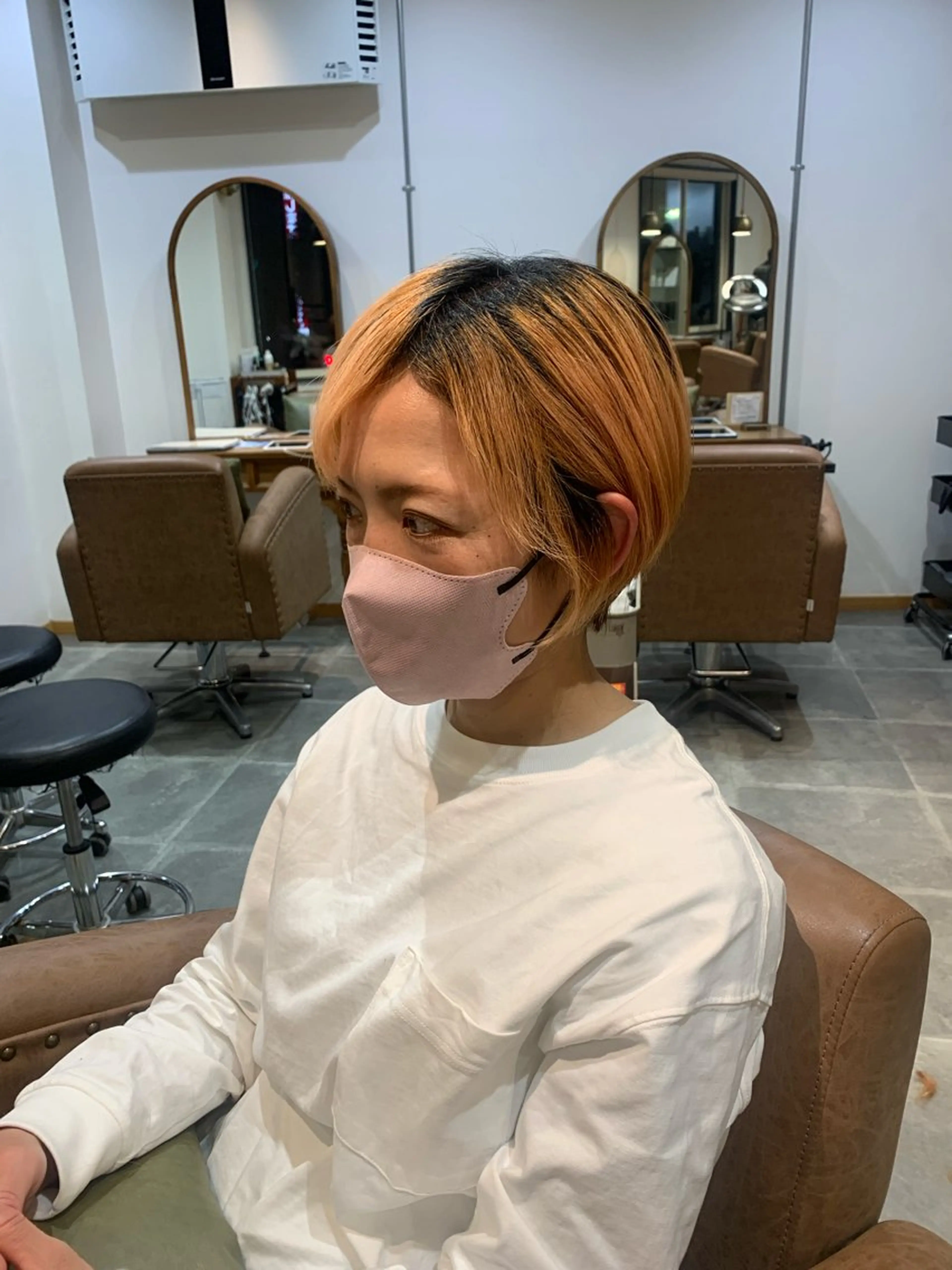 ショート ショートボブ ボブ ショートヘア 鍋嶋 涼香のヘアスタイル