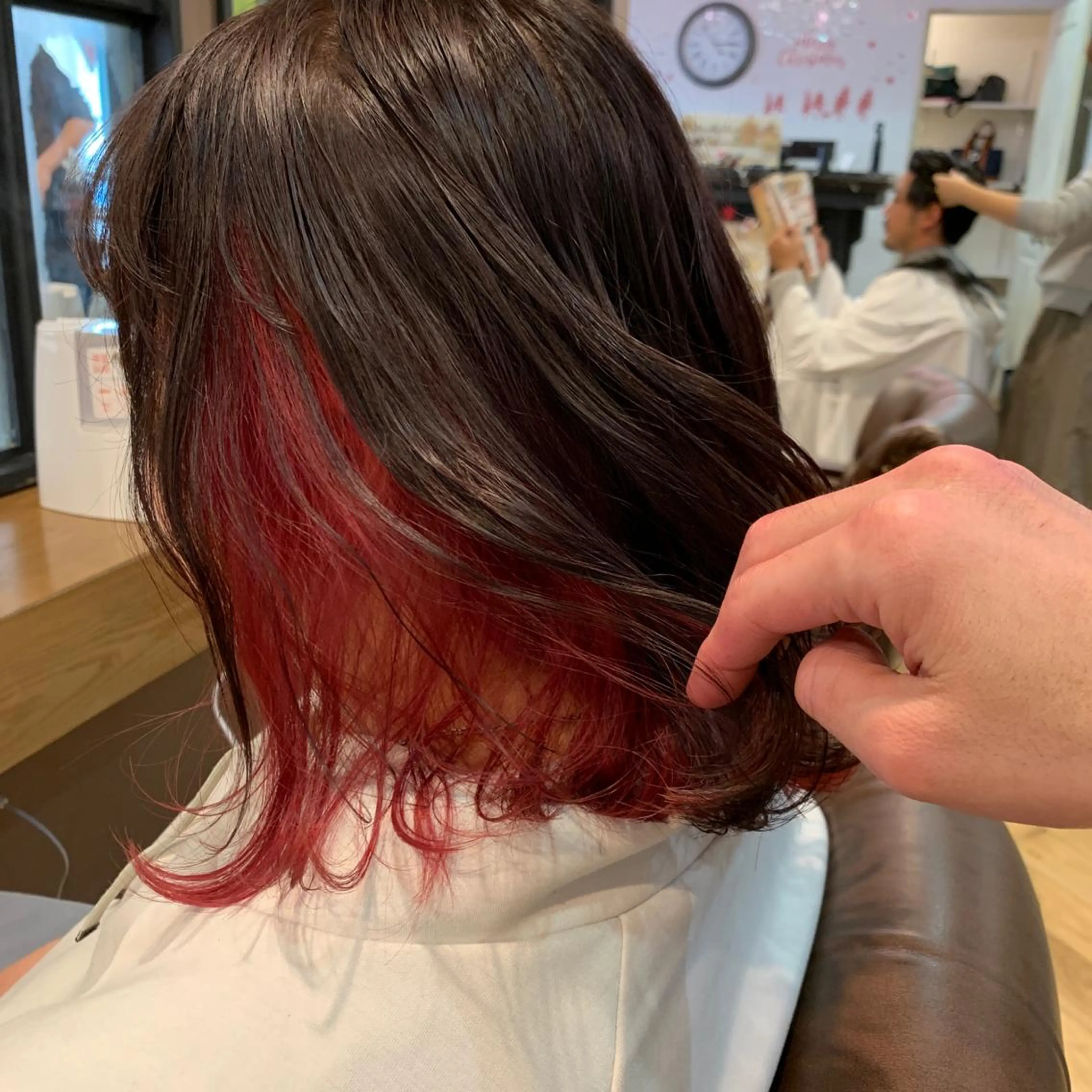 【インナーor裾カラー】カット＋ブリーチオンカラー＋4step Tr  ケアプロ付の写真