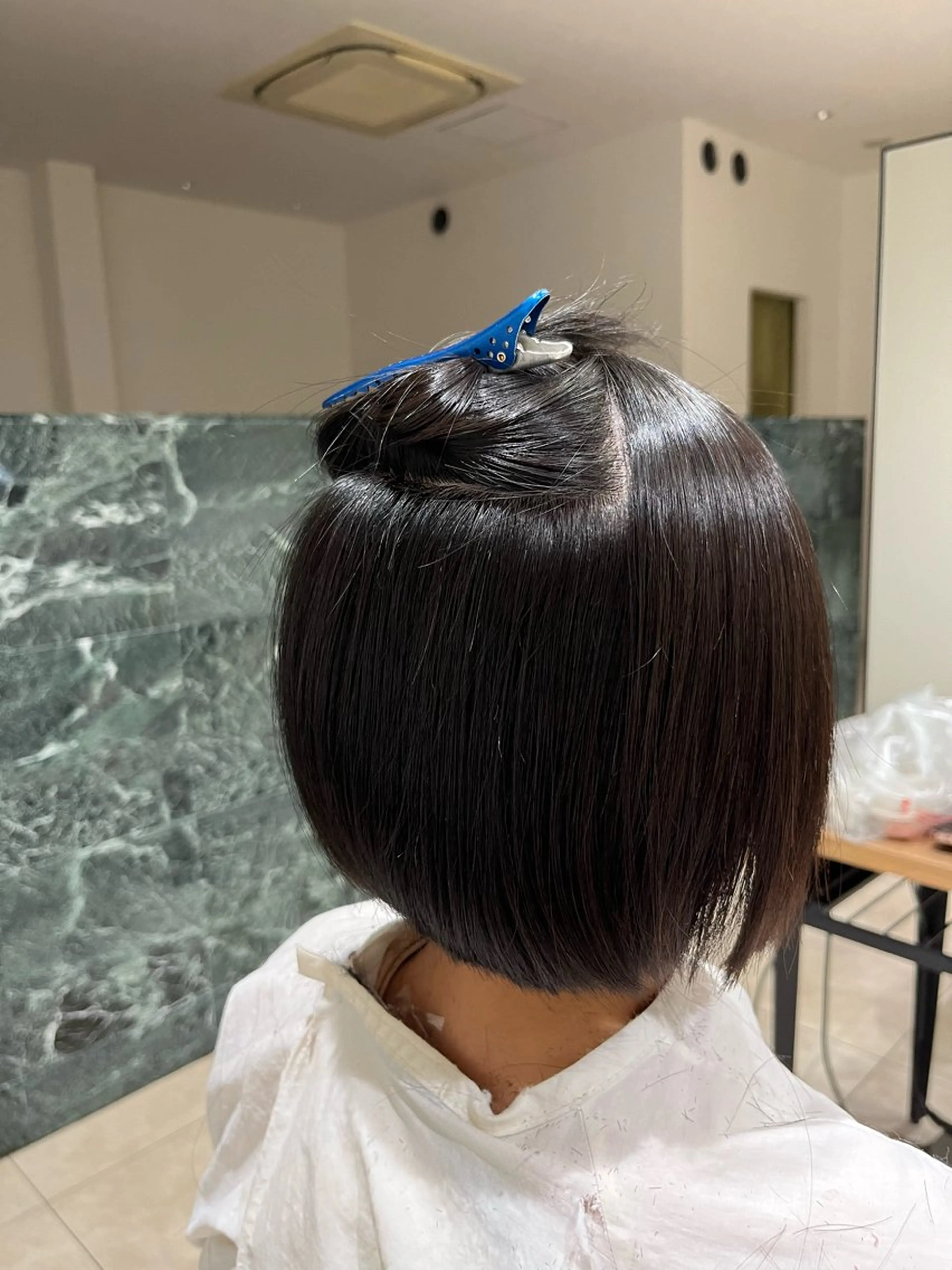 ショート 髪の修復専門サロン　hair place VIVE所属・KOTA / ハイトーン/髪質改善のヘアスタイル