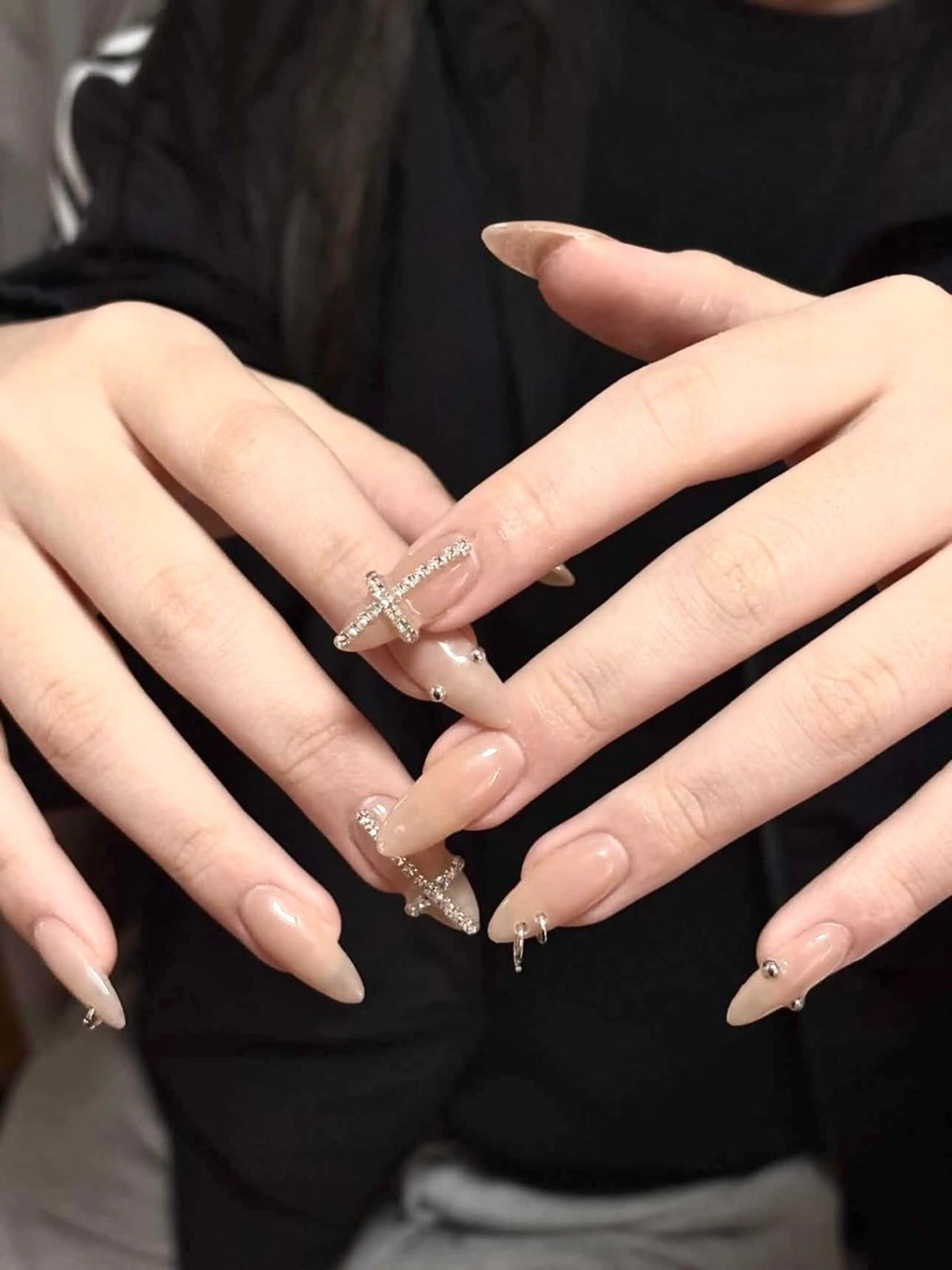 ネイル ハンドネイル 🩷KaRin🩷 チップ長さ出し専門のネイルデザイン