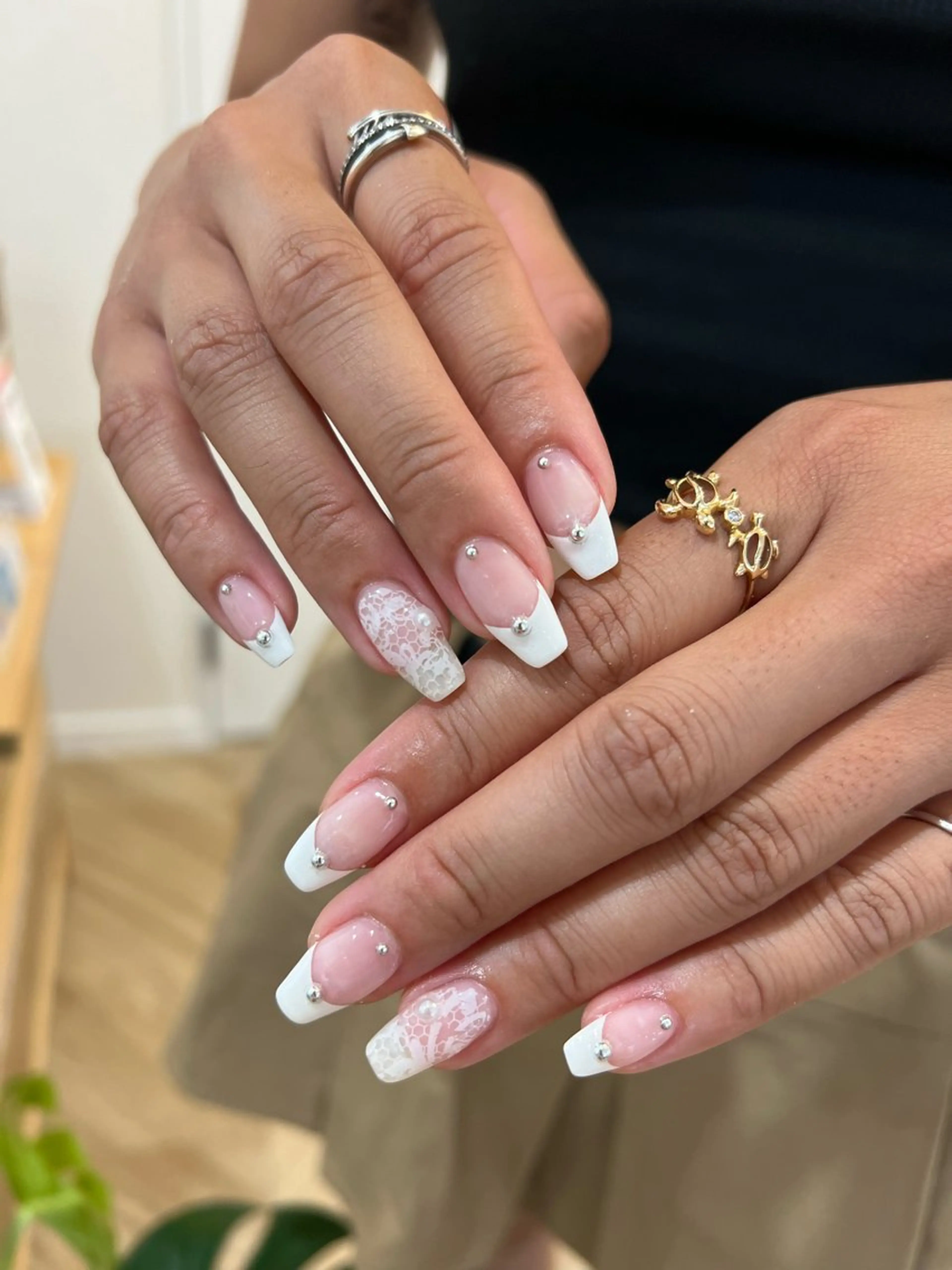 ネイル ハンドネイル フットネイル ハンドケア Nes.Nail所属・Miyagi Asamiのネイルデザイン