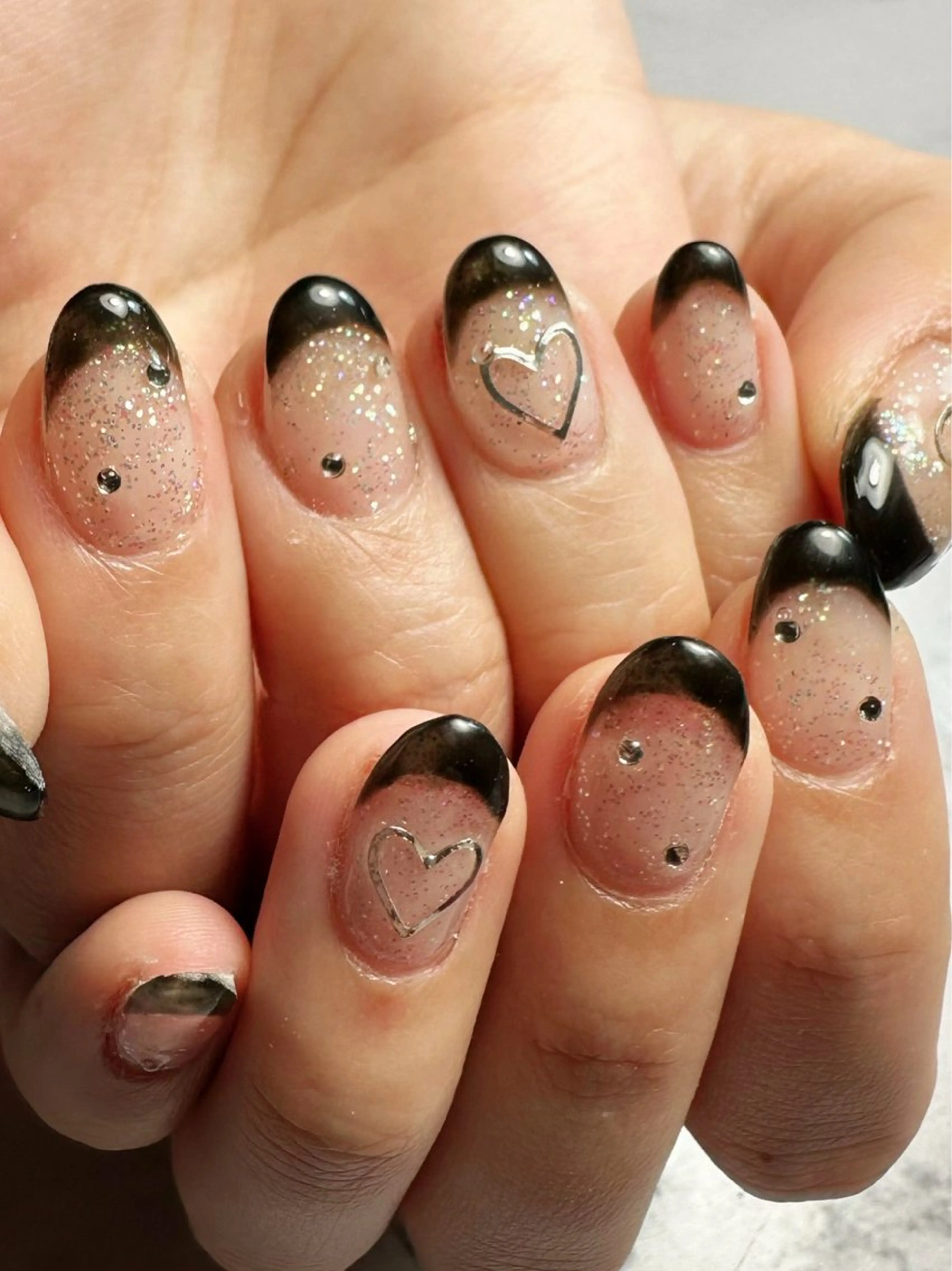 ネイル 新山 聖のネイルデザイン