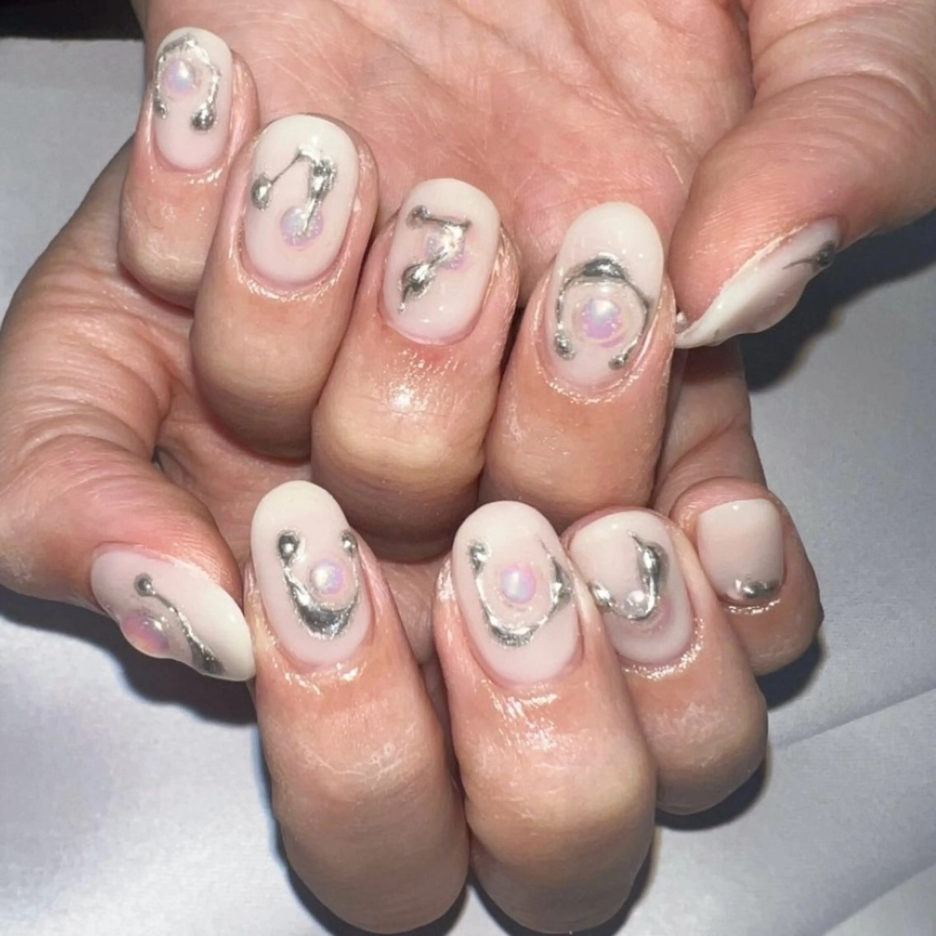 MAXKELLY恵比寿所属・MAXKELLY ANNAのネイルデザイン