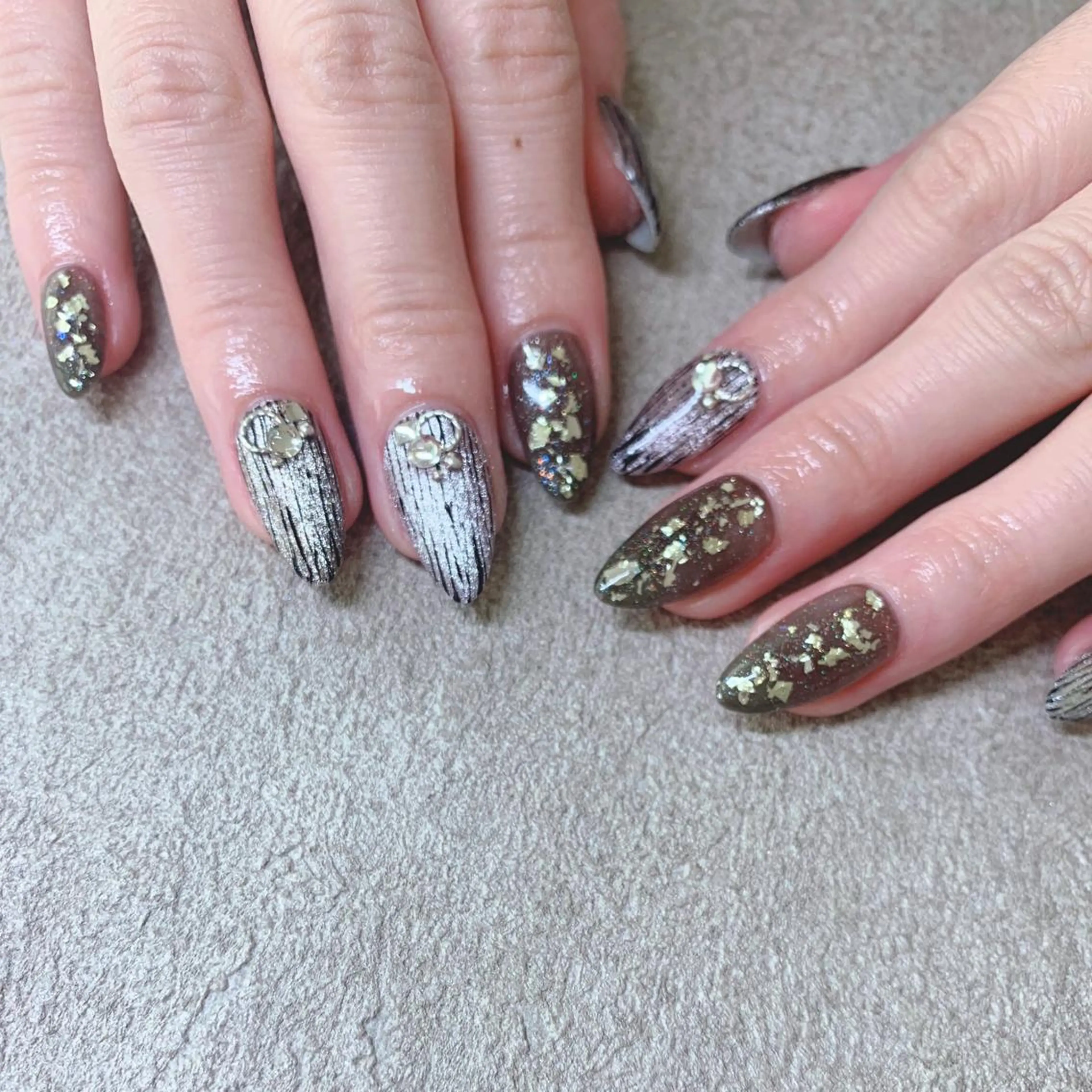 カラー ネイル ハンドネイル Cozy_ ilumのネイルデザイン