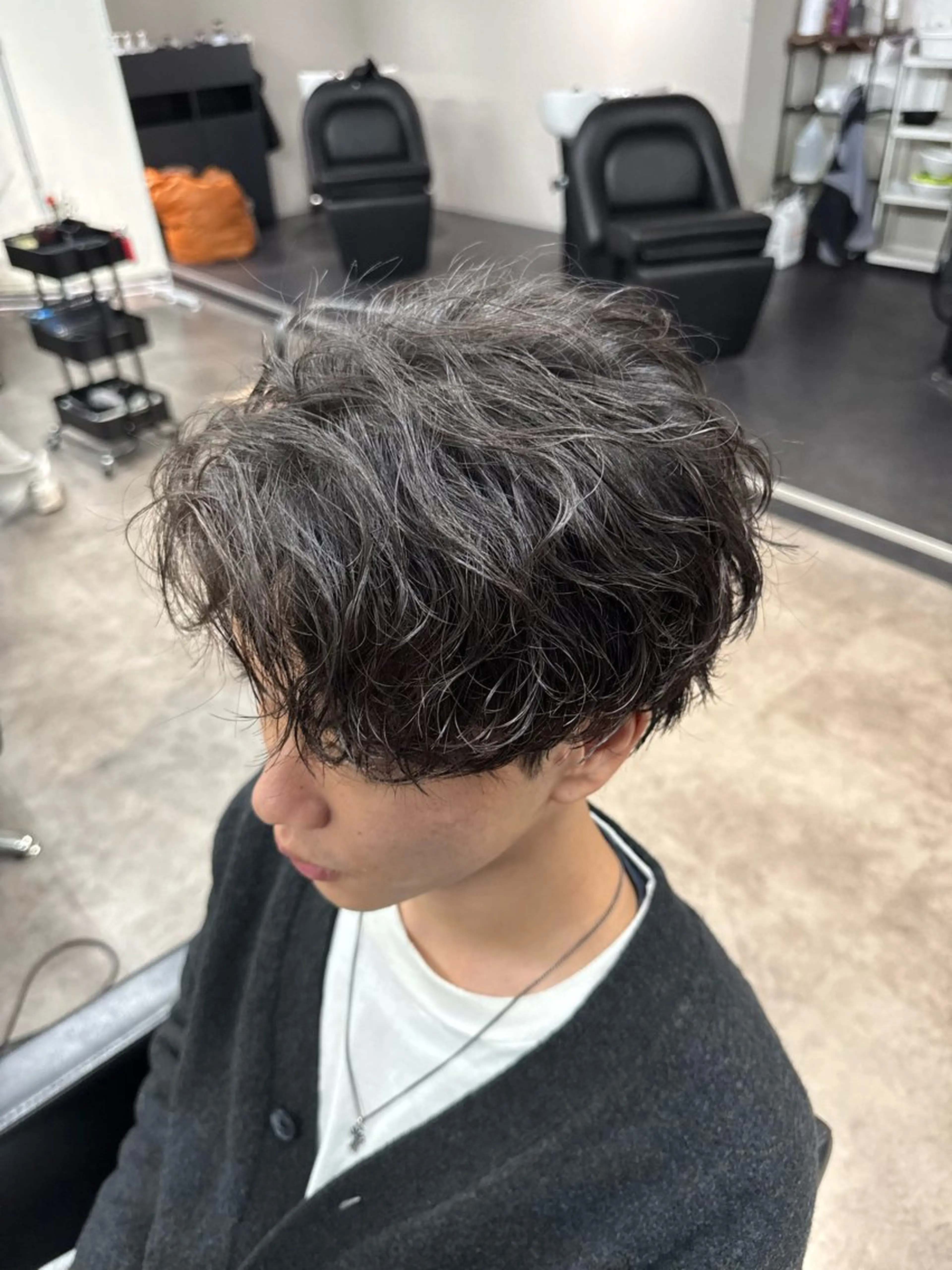 パーマ メンズ メンズパーマ 波巻きパーマ カット パーマ 立川韓国ヘア🇰🇷 ニュアンスパーマ安井のヘアスタイル