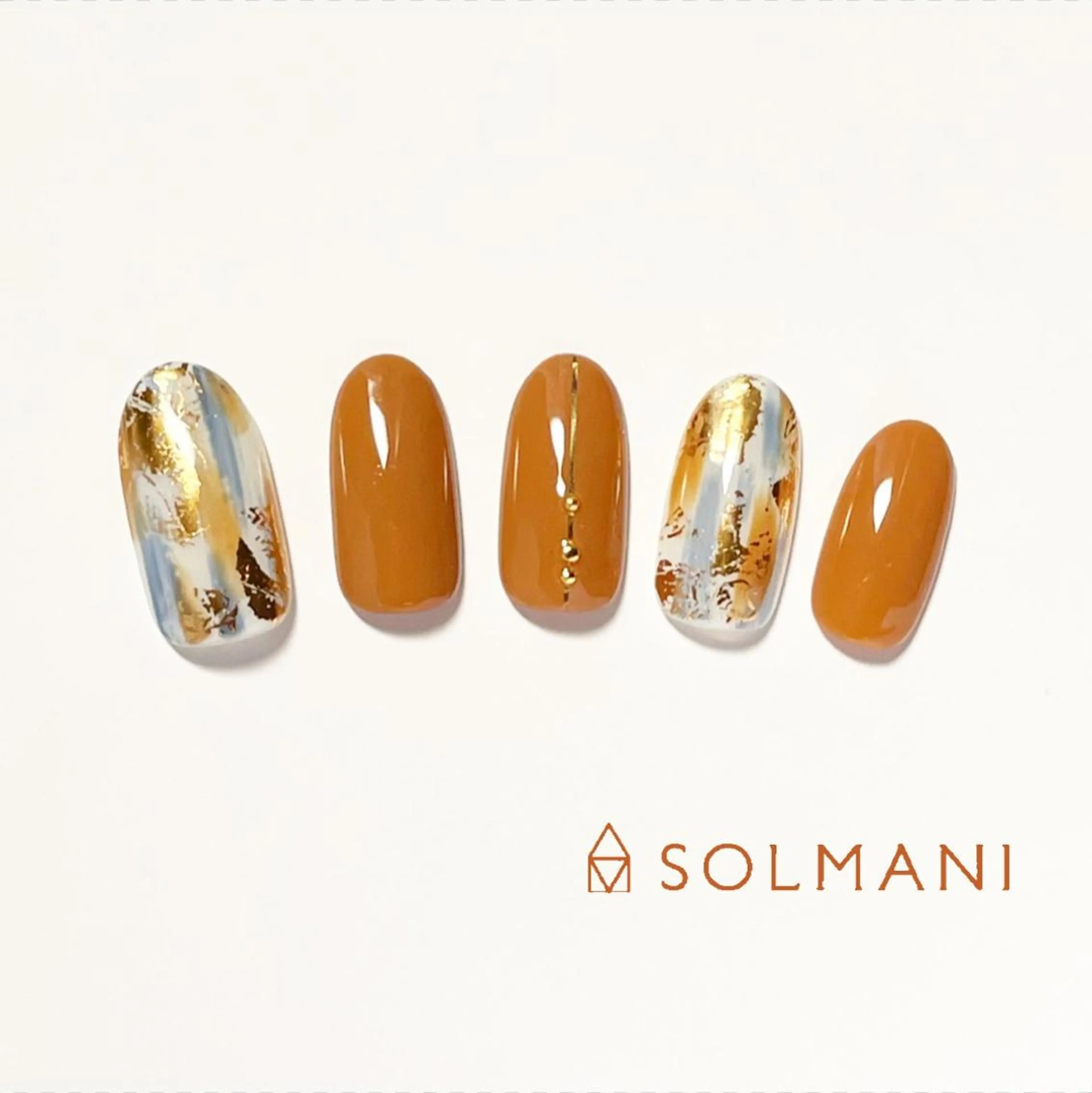 ネイル ニュアンスネイル SOLMANI 予約担当のネイルデザイン