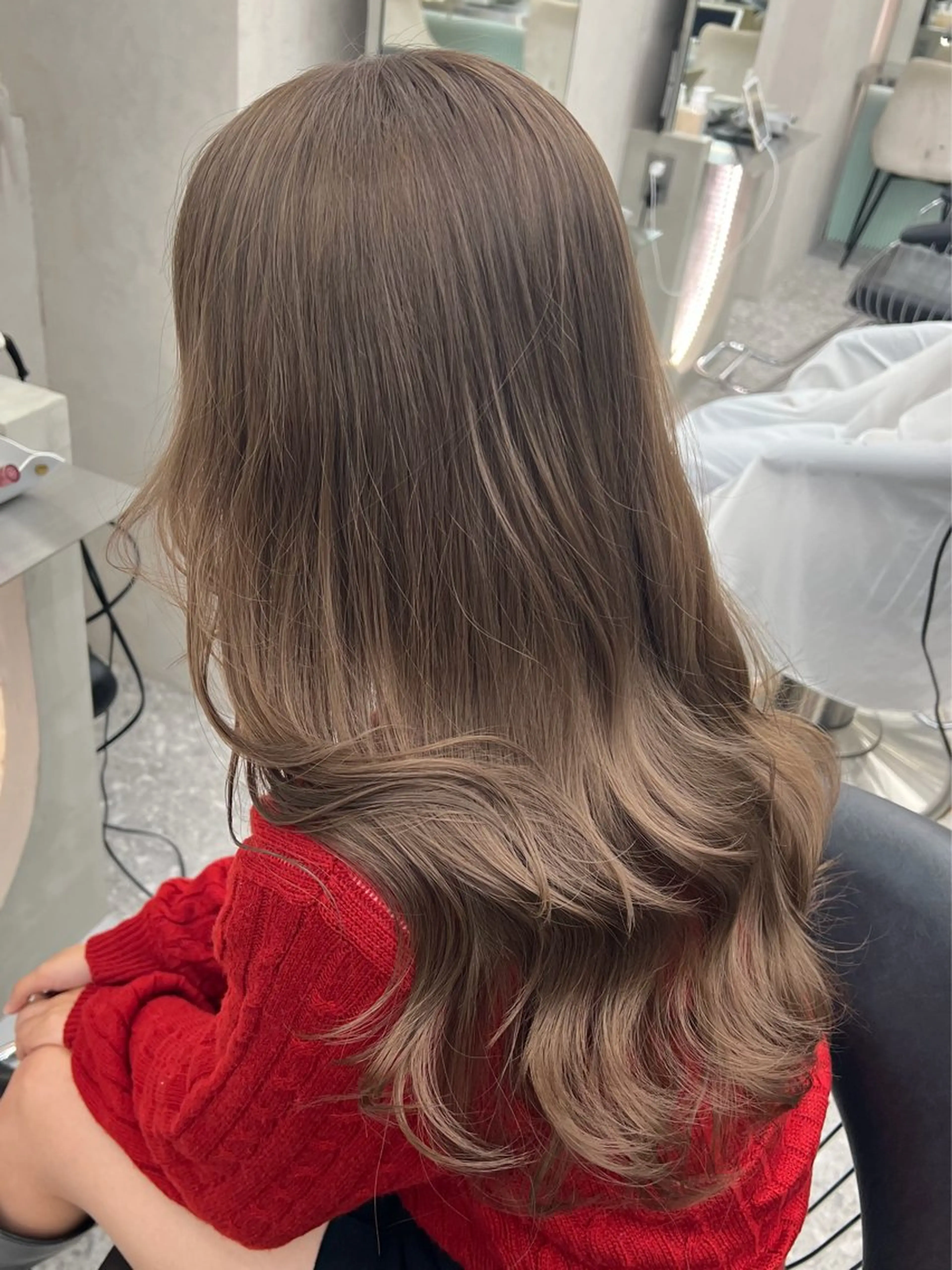 ロング カット ヘアカラー トリートメント 博多ベージュ 🐻松井傑のヘアスタイル