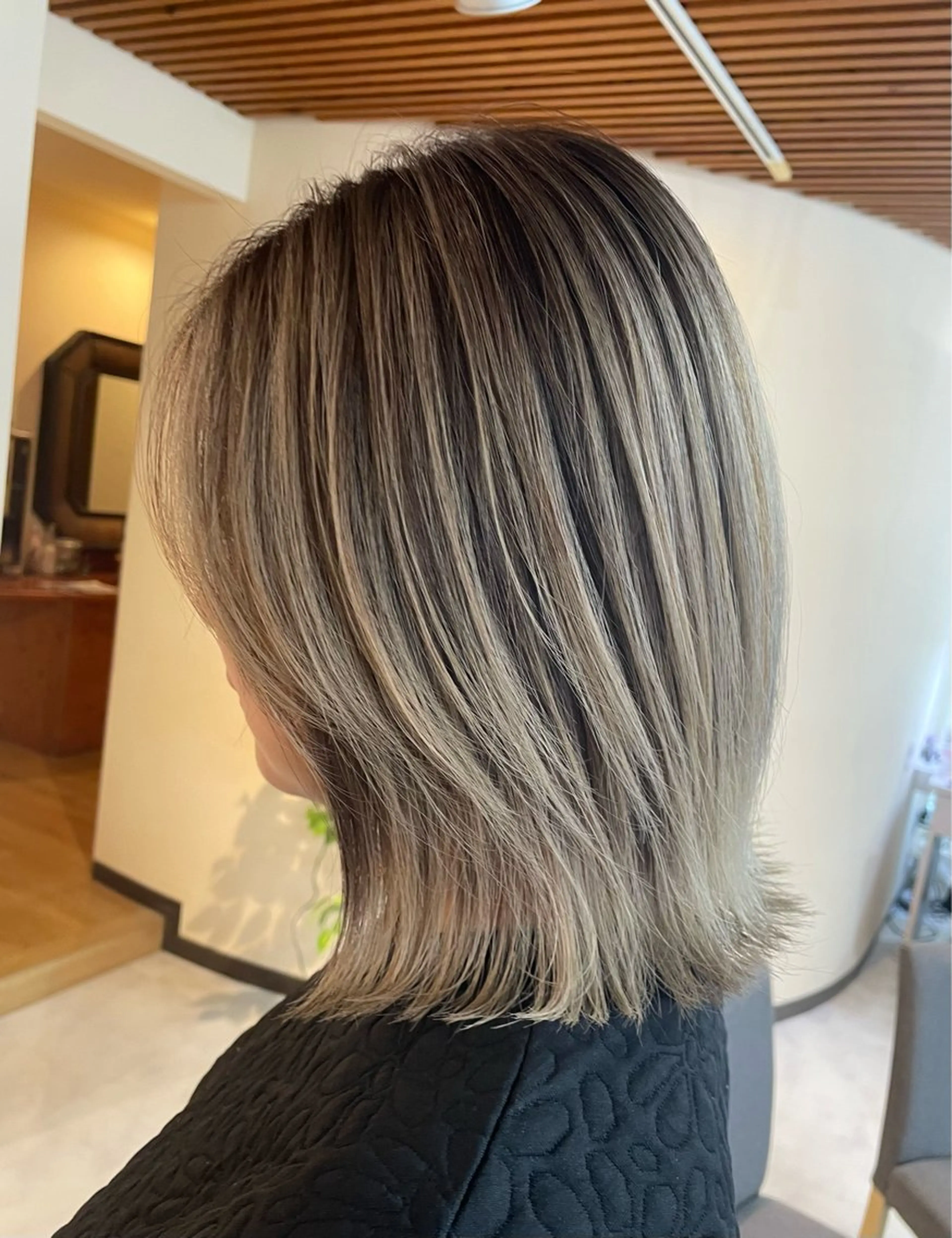 カット+デザインカラー(ハイライト、白髪ぼかし、バレイヤージュ)🤍の写真