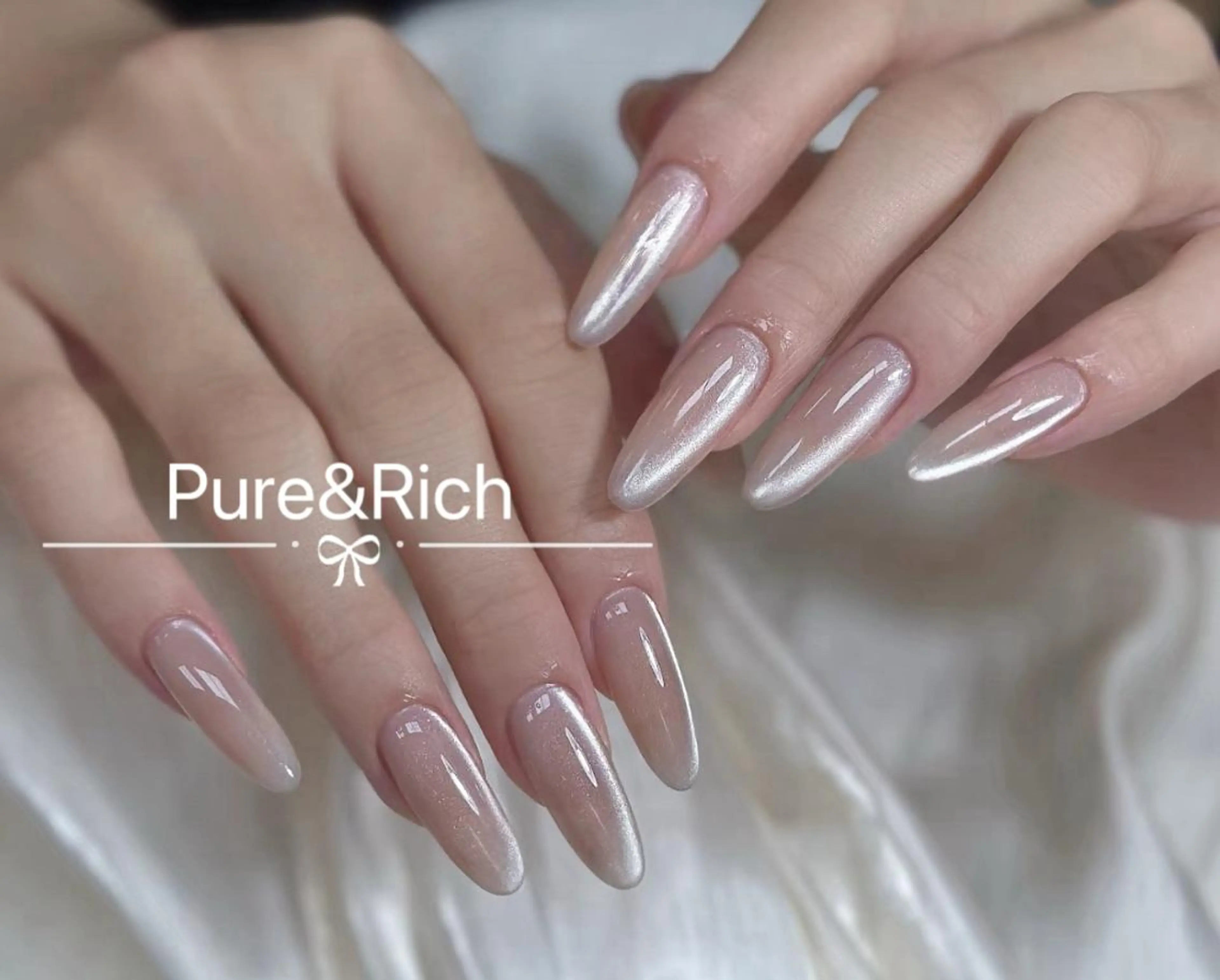 ネイル ハンドネイル 🎀 Ayaka_nailのネイルデザイン