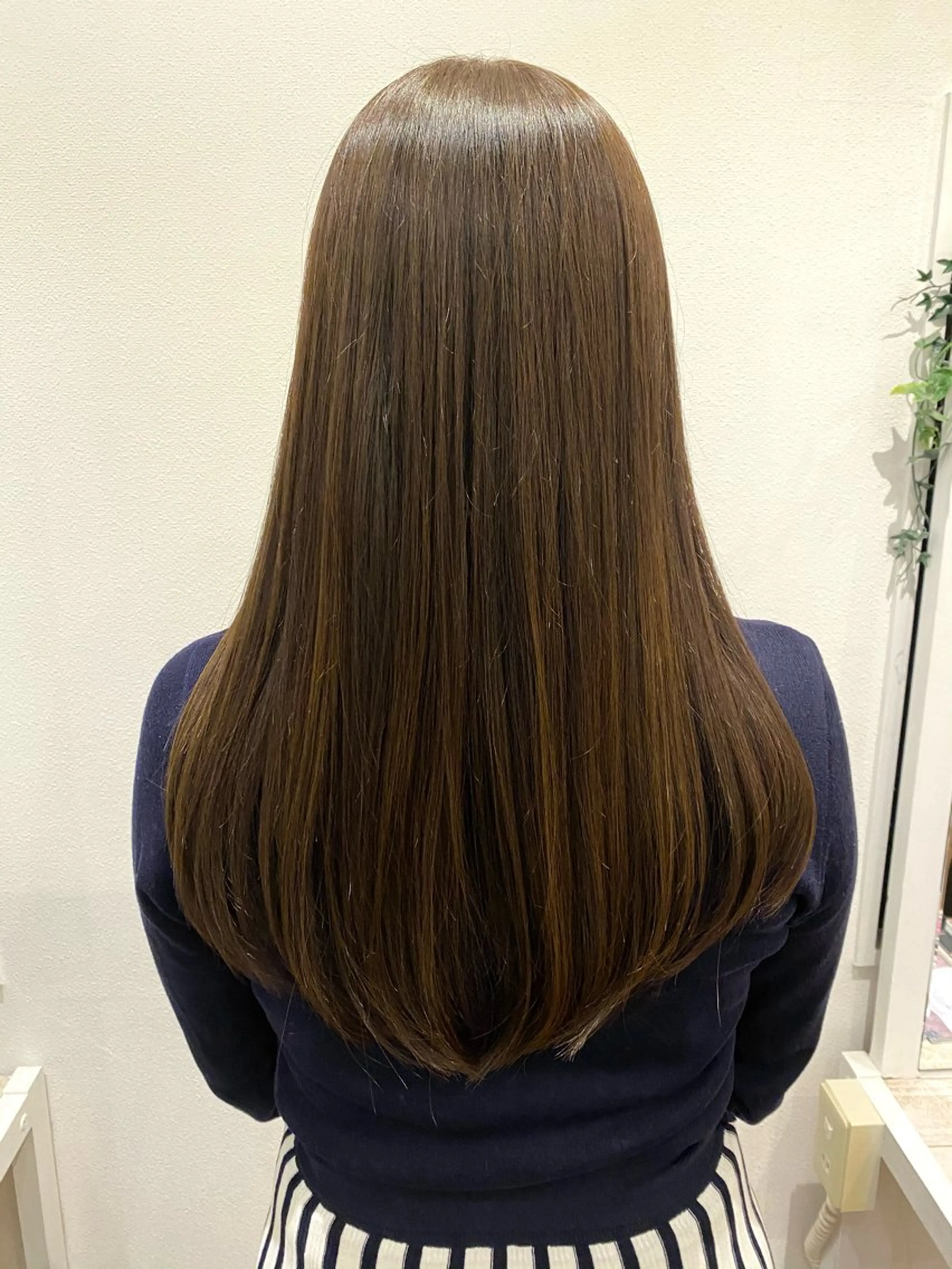 ロング Livre所属・【ツヤ髪カラー】本郷 星音のヘアスタイル