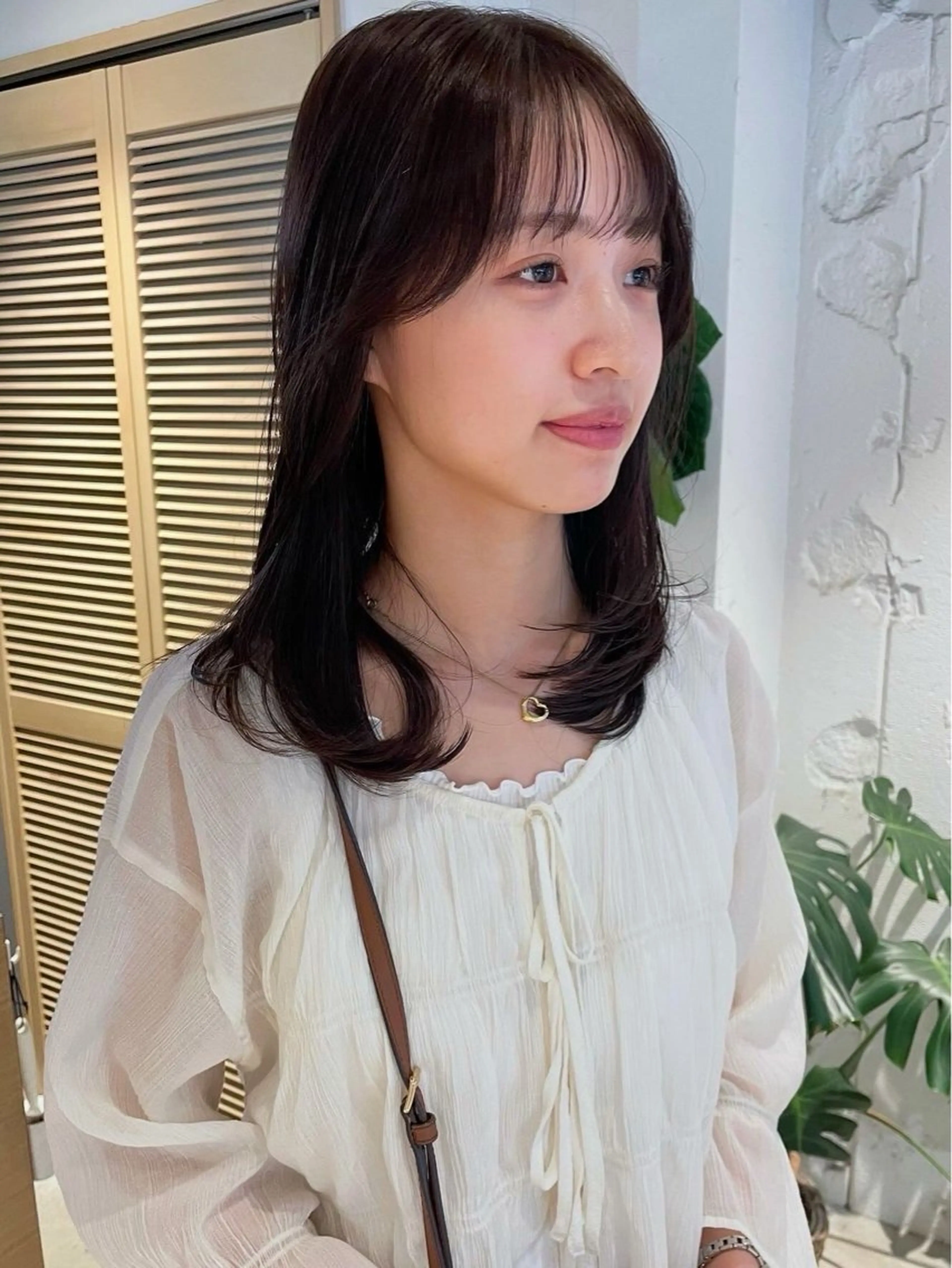 セミロング カット ヘアカラー トリートメント 🩰オリーブ/ ベージュ松本咲花🩰のヘアスタイル