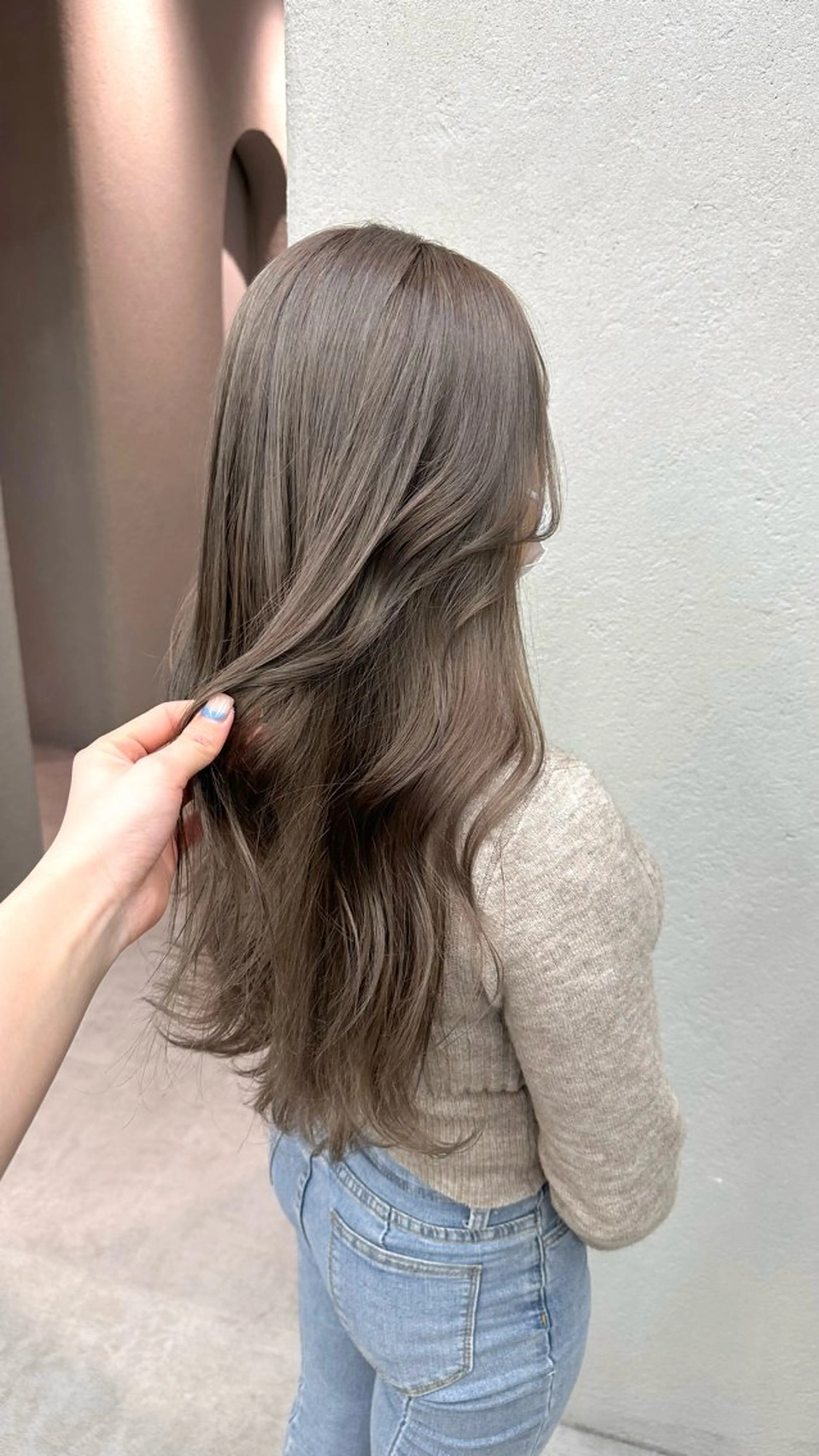 ロング カラー 高松 沙耶のヘアスタイル