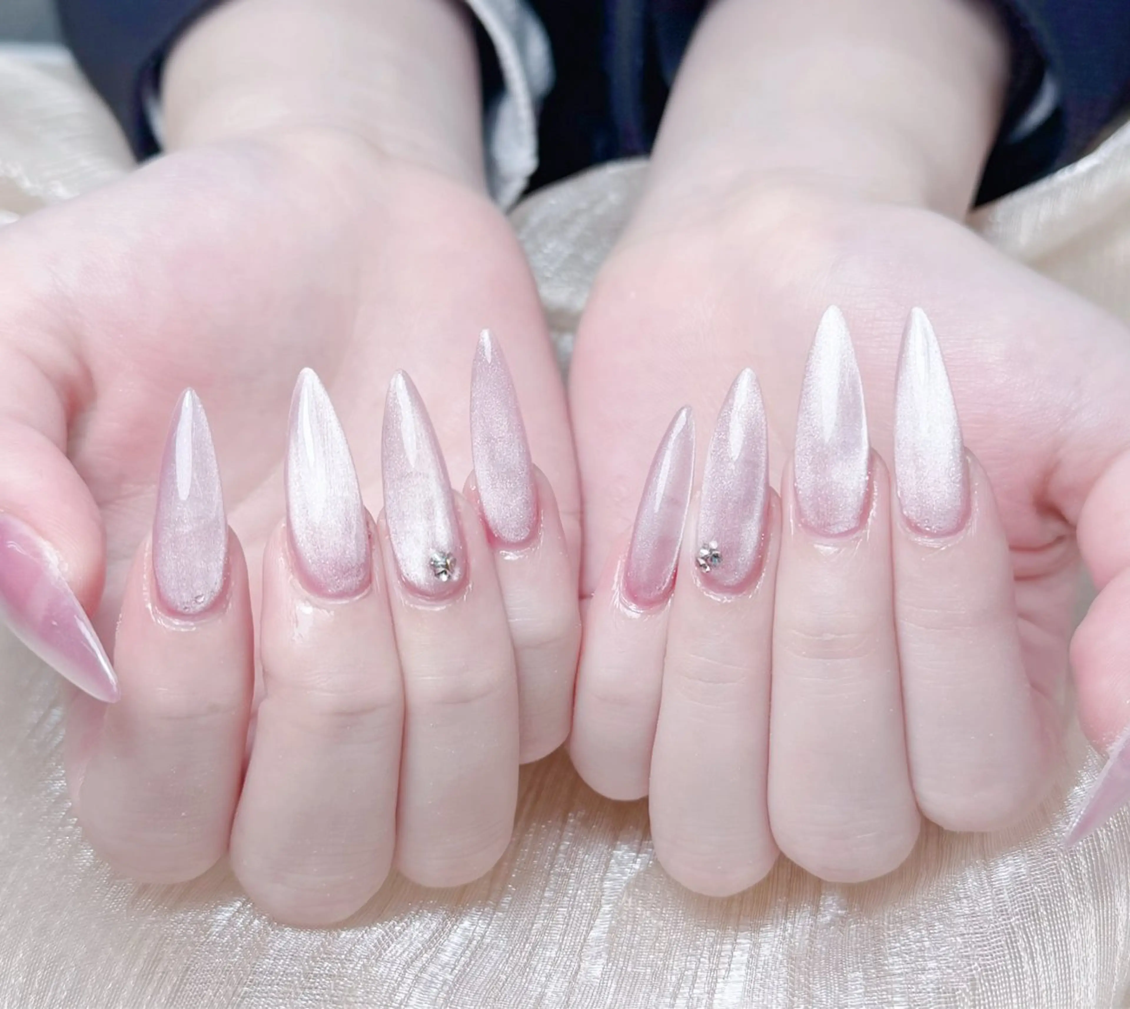 ネイル ハンドネイル いちご chan novaのネイルデザイン