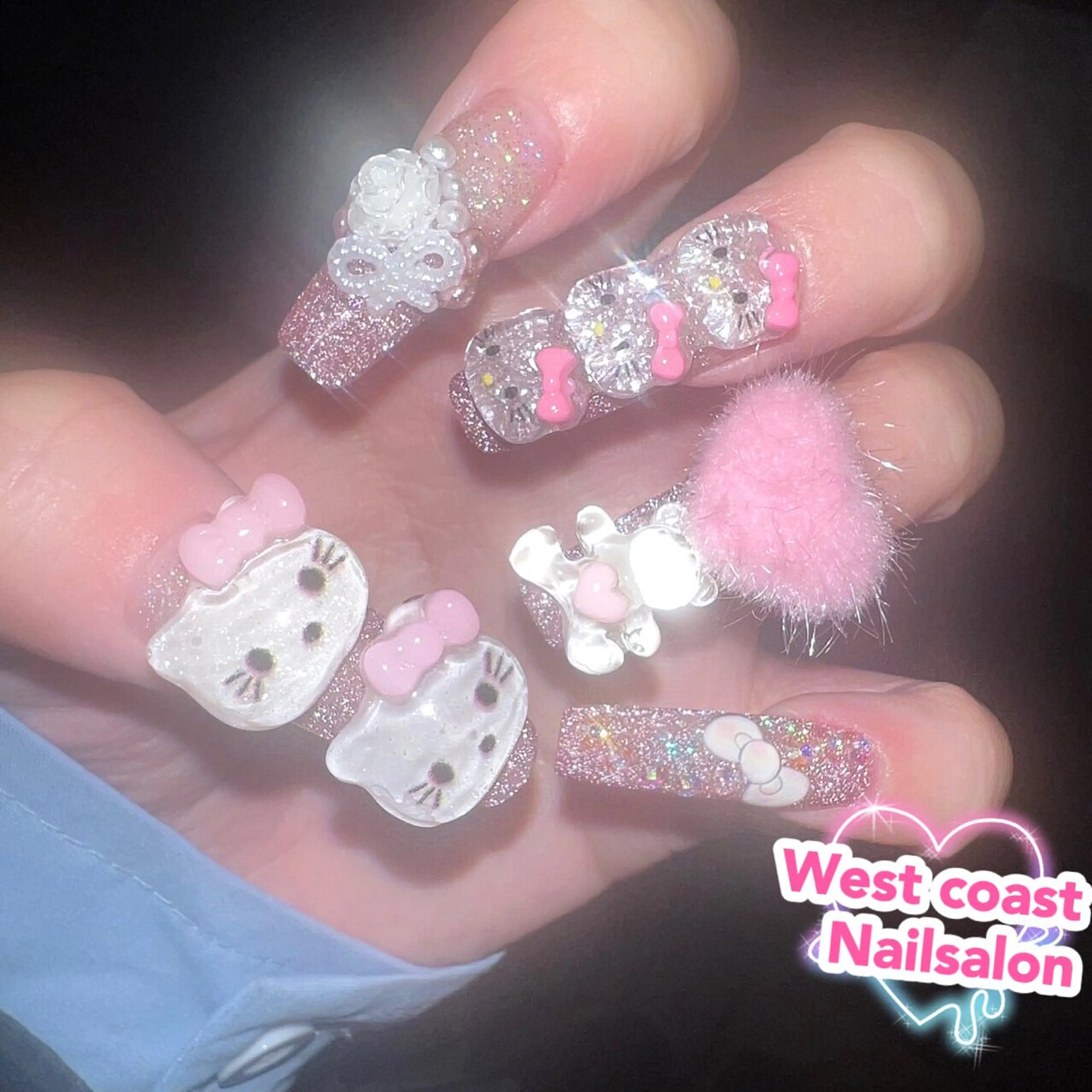 ネイル グラデーション 韓国ネイル マグネットネイル 持ち込み ニュアンスネイル ハンドネイル リボン、ガーリー パーツ放題専門店のネイルデザイン