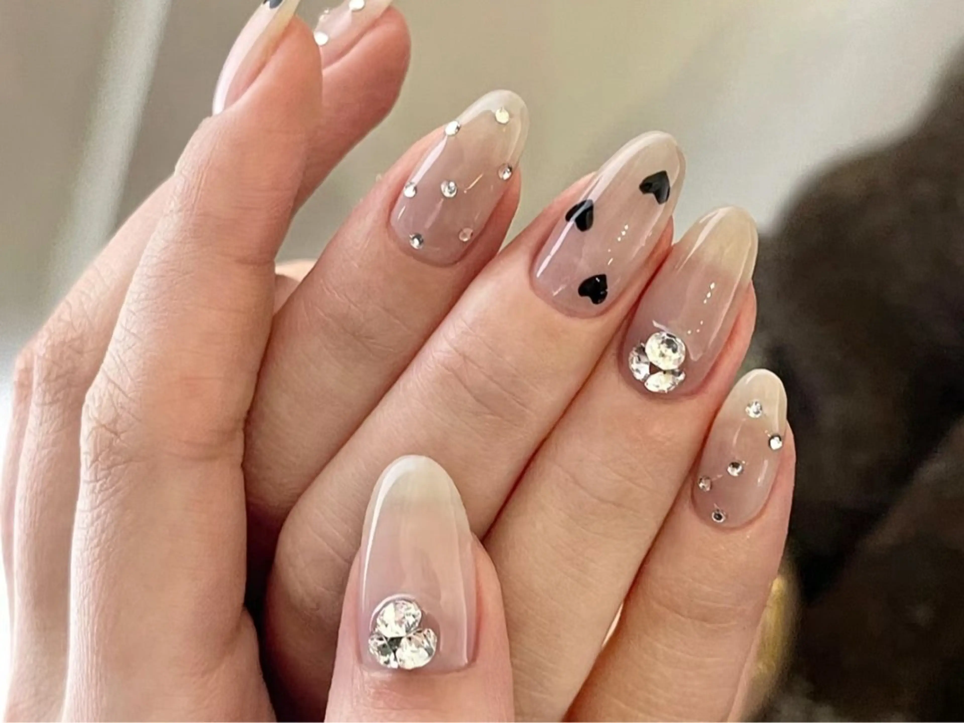 ミディアム Echo Nail Salonのネイルデザイン