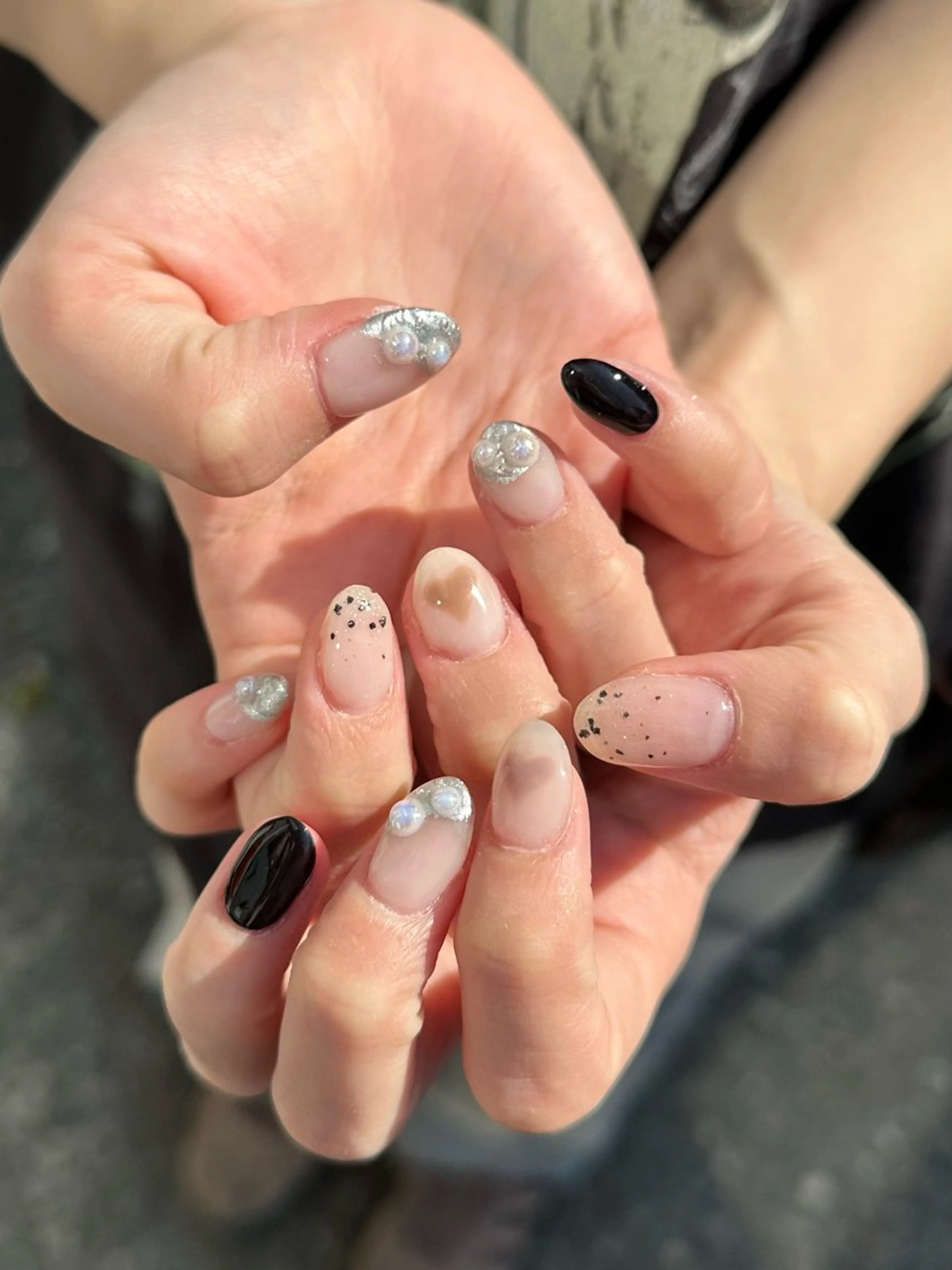 ネイル LAVISH nanamiのネイルデザイン