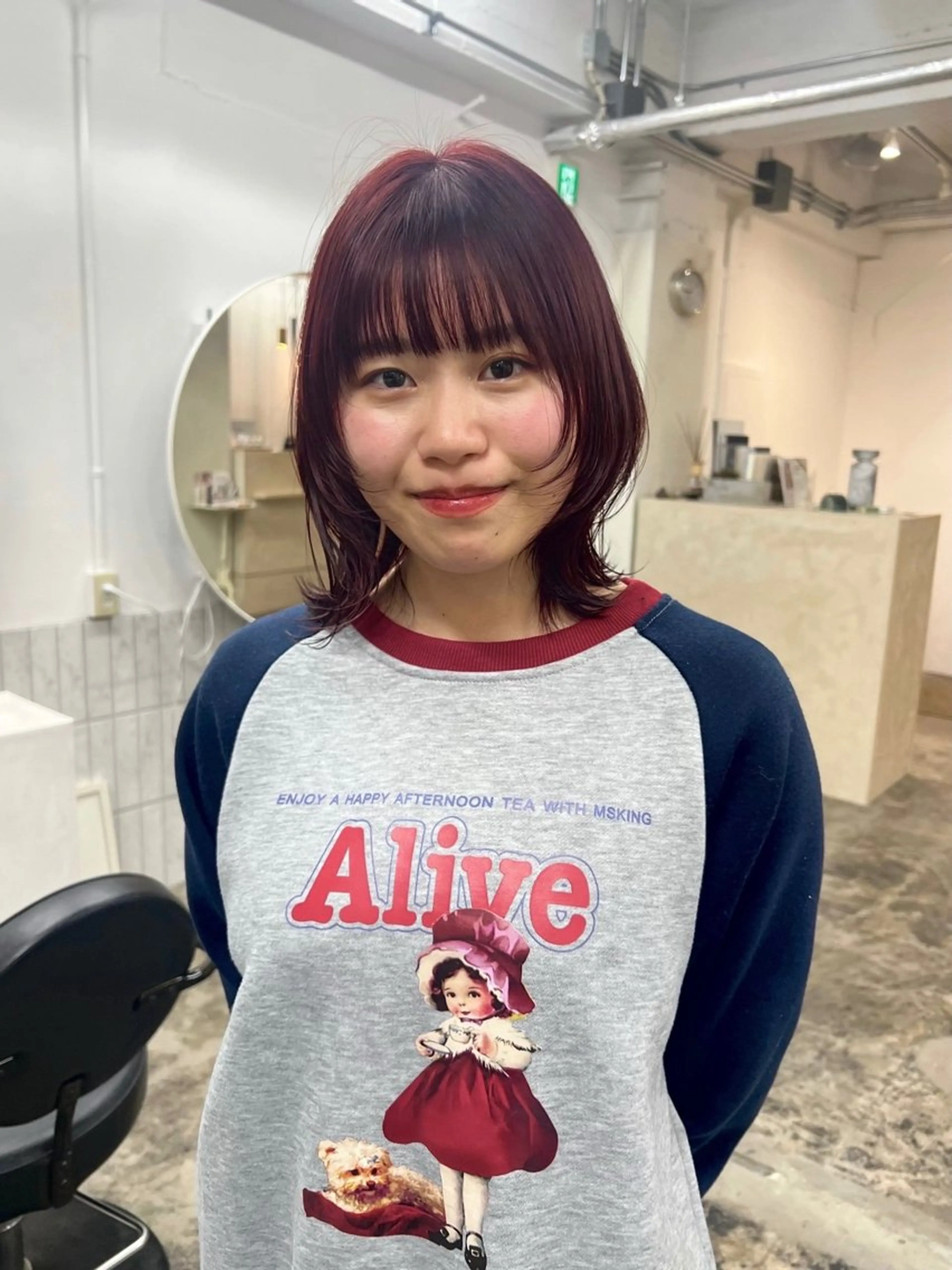 ミディアム カラー ピンクカラー Terve. 赤松 メイのヘアスタイル