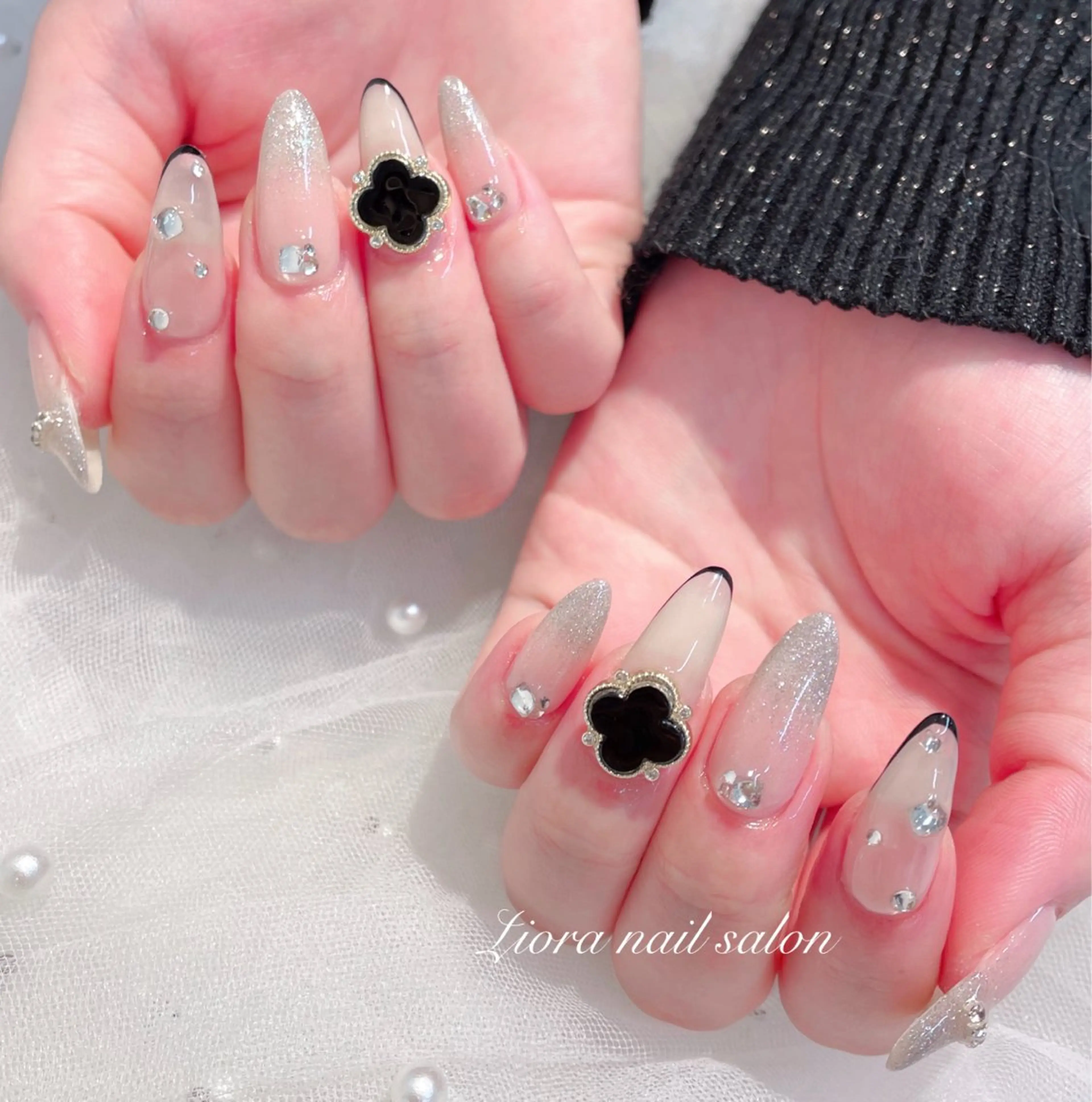 ネイル フレンチネイル ジェルネイル ガーリー グラデーション キラキラネイル ハンドネイル Liora nail 1のネイルデザイン