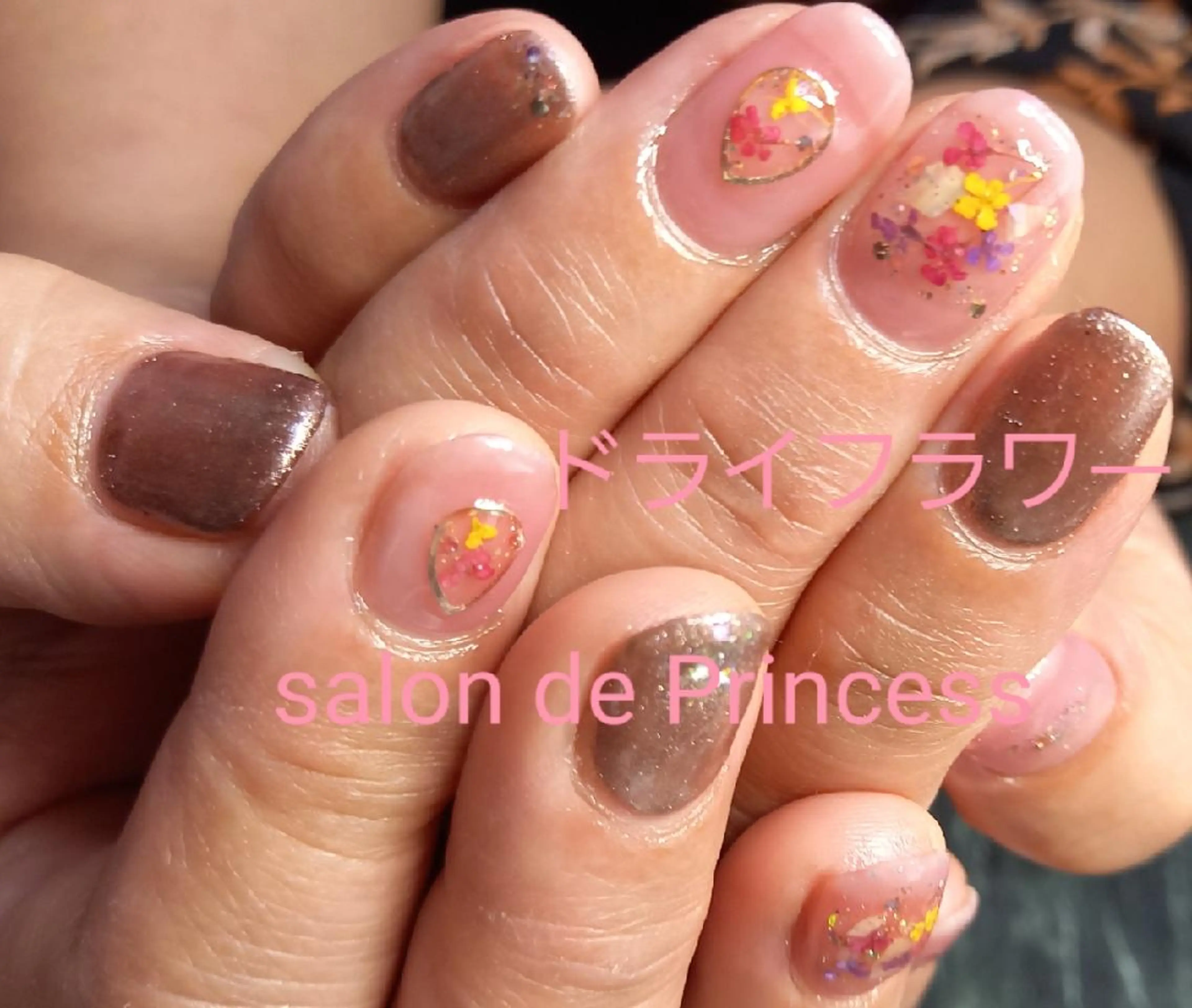 ネイル salon de Princess所属・salon de  Princessのネイルデザイン