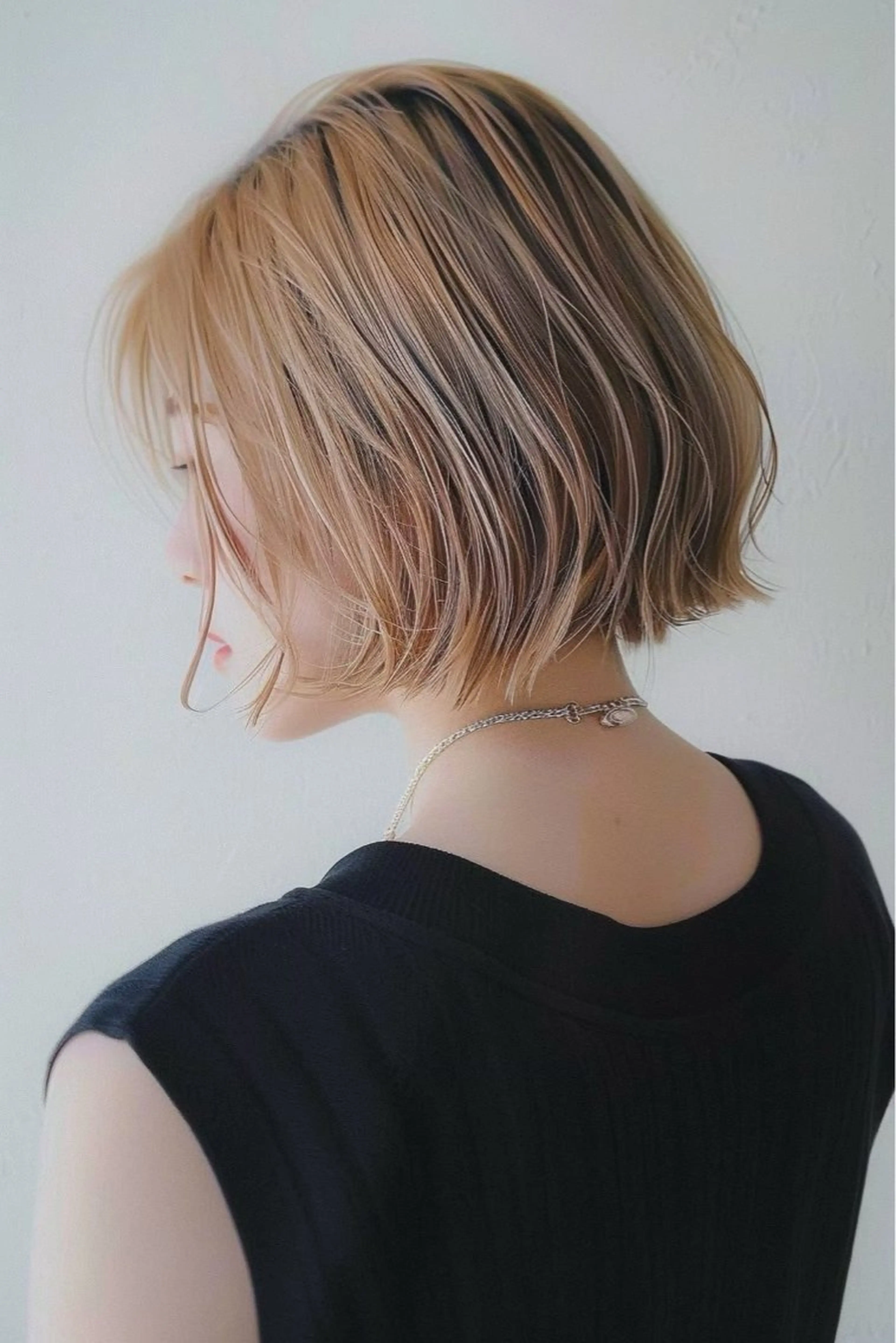 ショート カラー lana hair 新宿/髪質改善/韓国のヘアスタイル