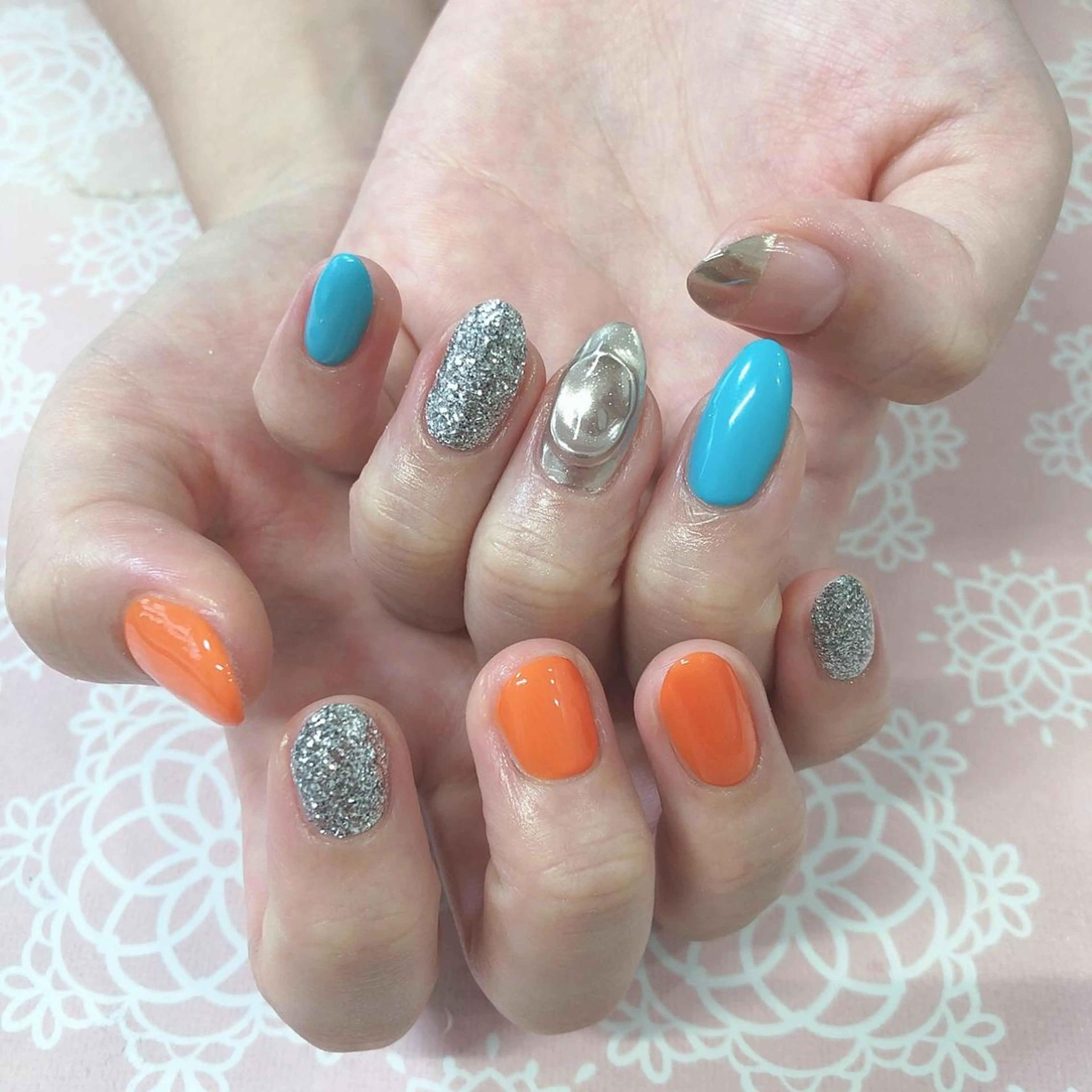 ネイル ハンドネイル 西岡 杏のネイルデザイン