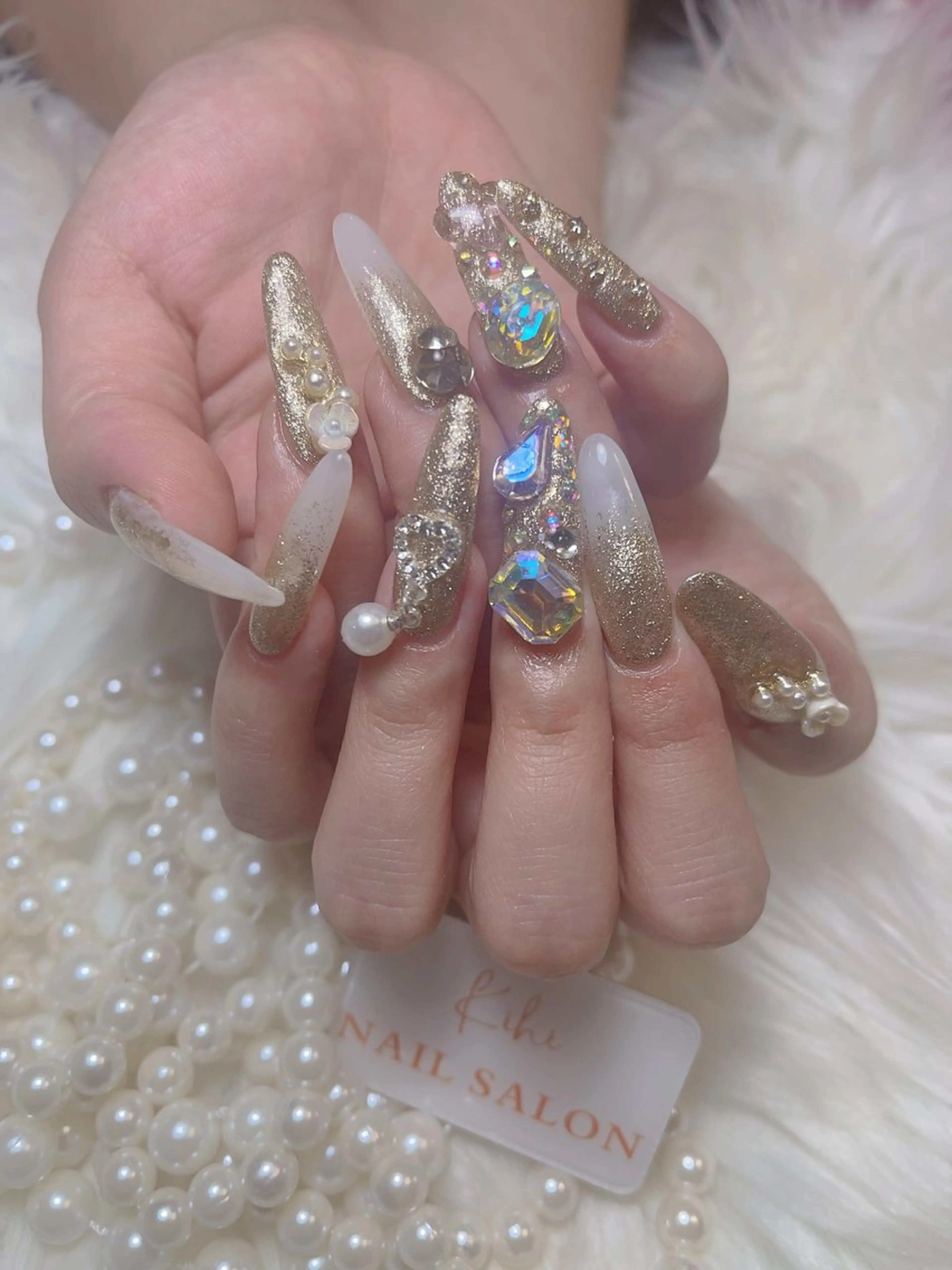 ネイル アートネイル フレンチネイル ジェルネイル グラデーション 韓国ネイル ハンドネイル 💕鈴木ユリ パラジェル/オフ無料のネイルデザイン