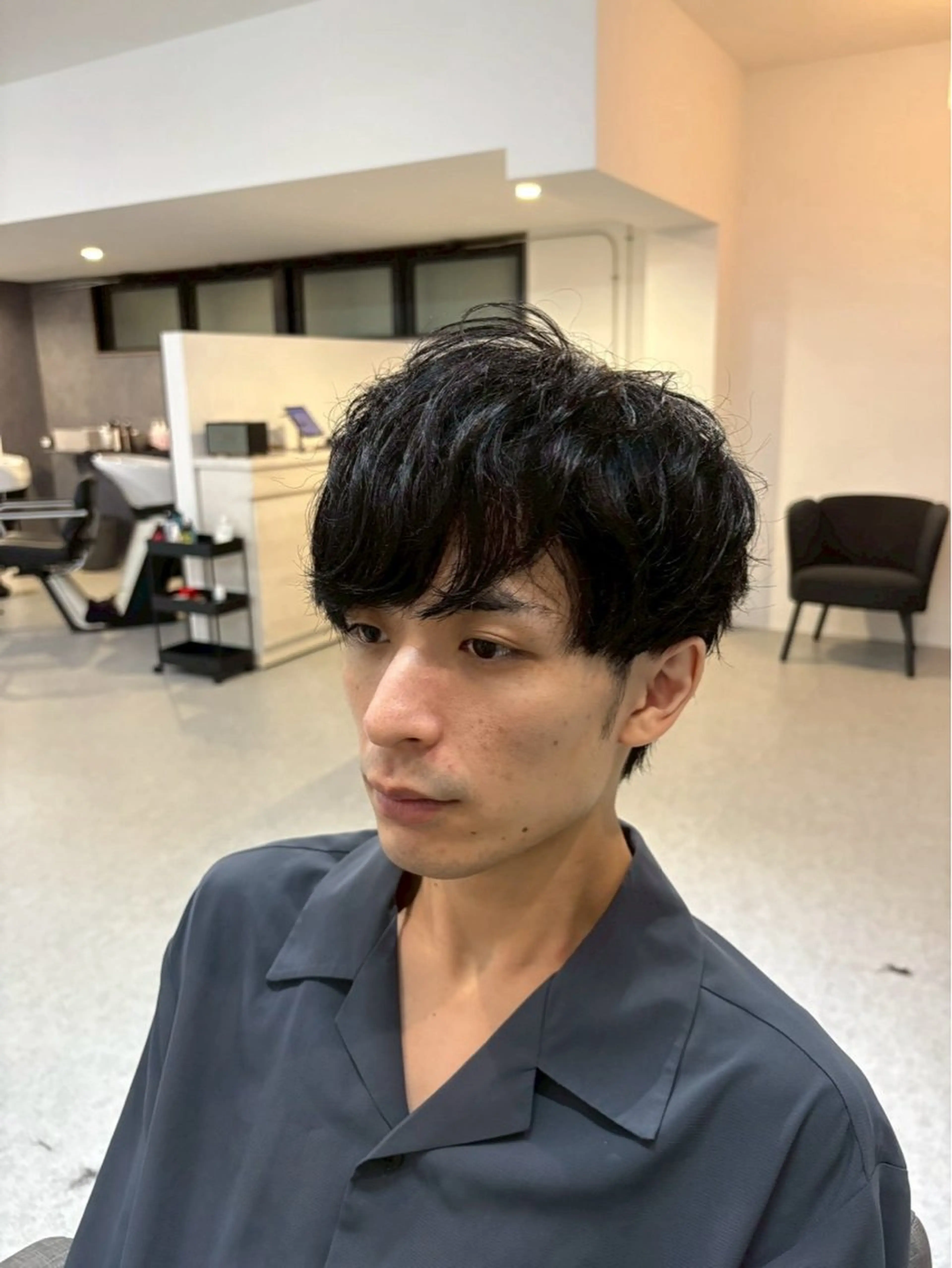 カット、頭皮スッキリ炭酸シャンプー、ブローの写真