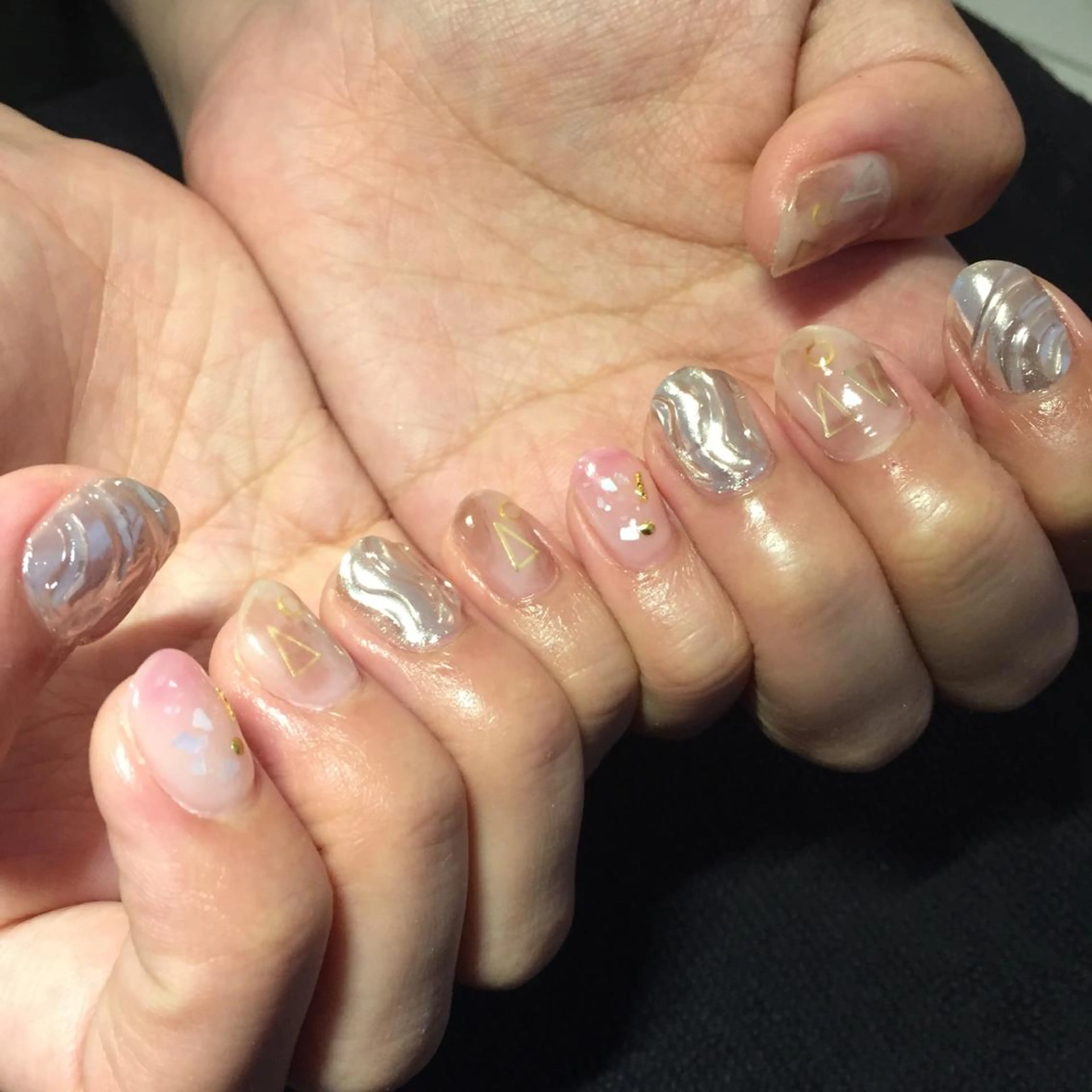 ネイル クリアネイル BANBINANAIL所属・イリネコ マリのネイルデザイン