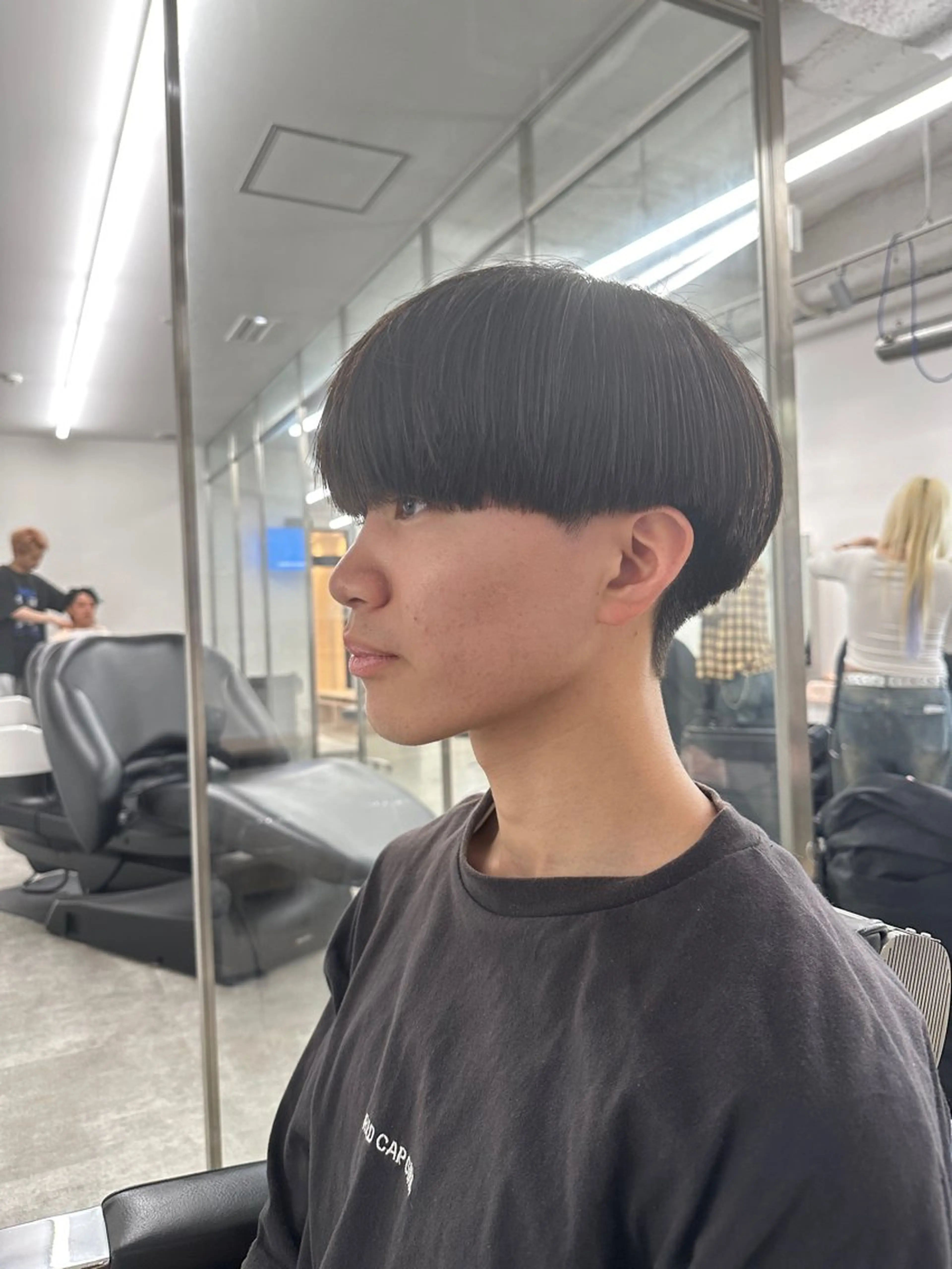 縮毛矯正＋髪質改善トリートメント＋眉ワックスの写真